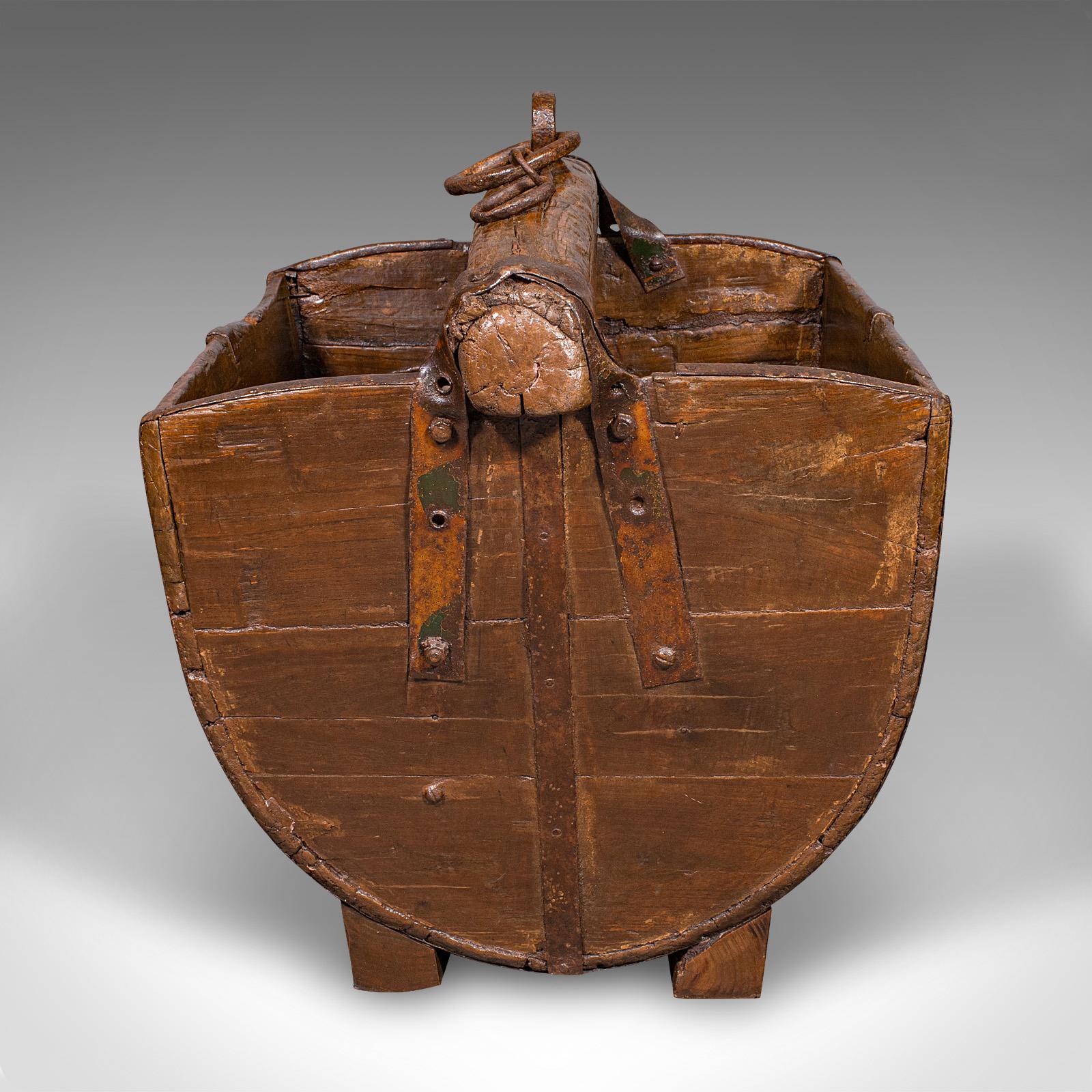 Antiguo Cubo de Pozo de Jardín Country, Inglés, Jardinera, Tienda Fireside, Georgiano principios del siglo XIX en venta