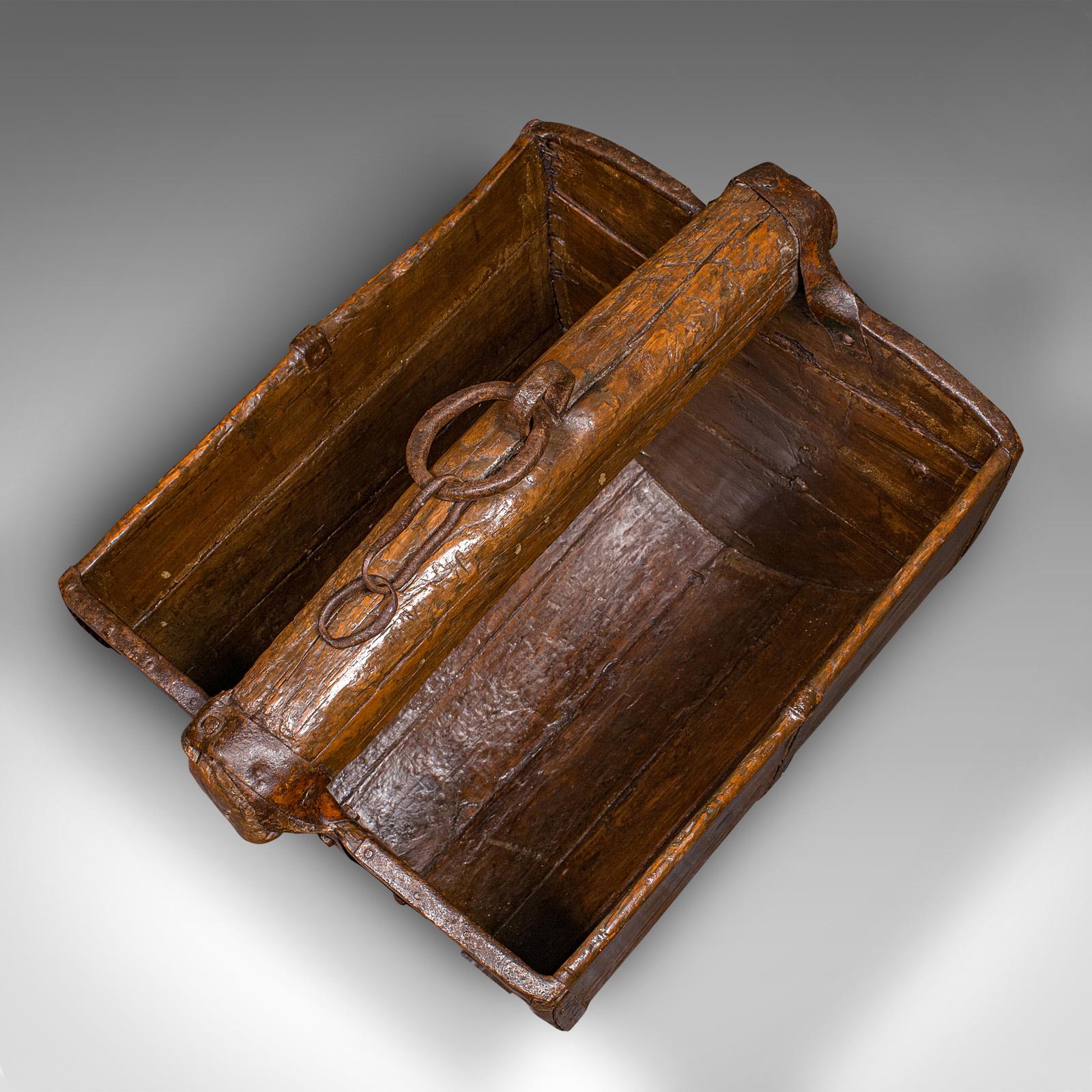 Antiguo Cubo de Pozo de Jardín Country, Inglés, Jardinera, Tienda Fireside, Georgiano en venta 1