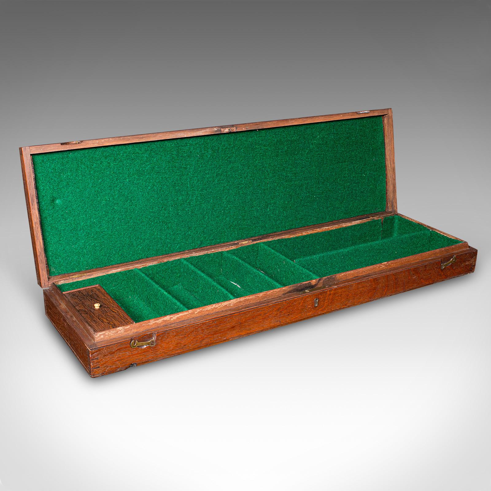 
This is an antique country house parlour game case. An English, oak organiser box, dating to the early Victorian period, circa 1850.

Fascinating proportion to this pleasingly crafted case
Displays a desirable aged patina and in good order
Select