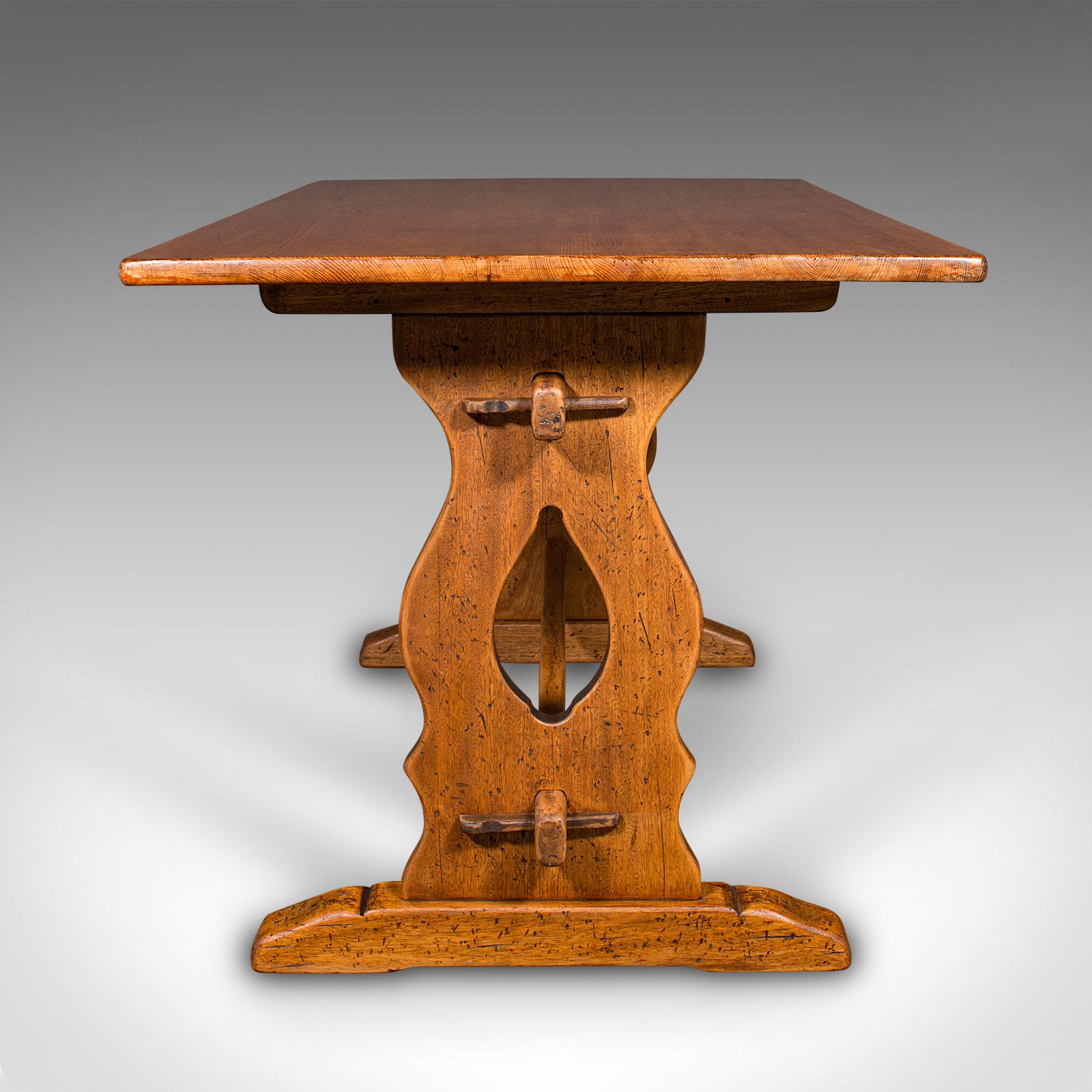 British Antique Country Kitchen Table, English, 4 Seater, Breakfast, Supper, Victorian For Sale