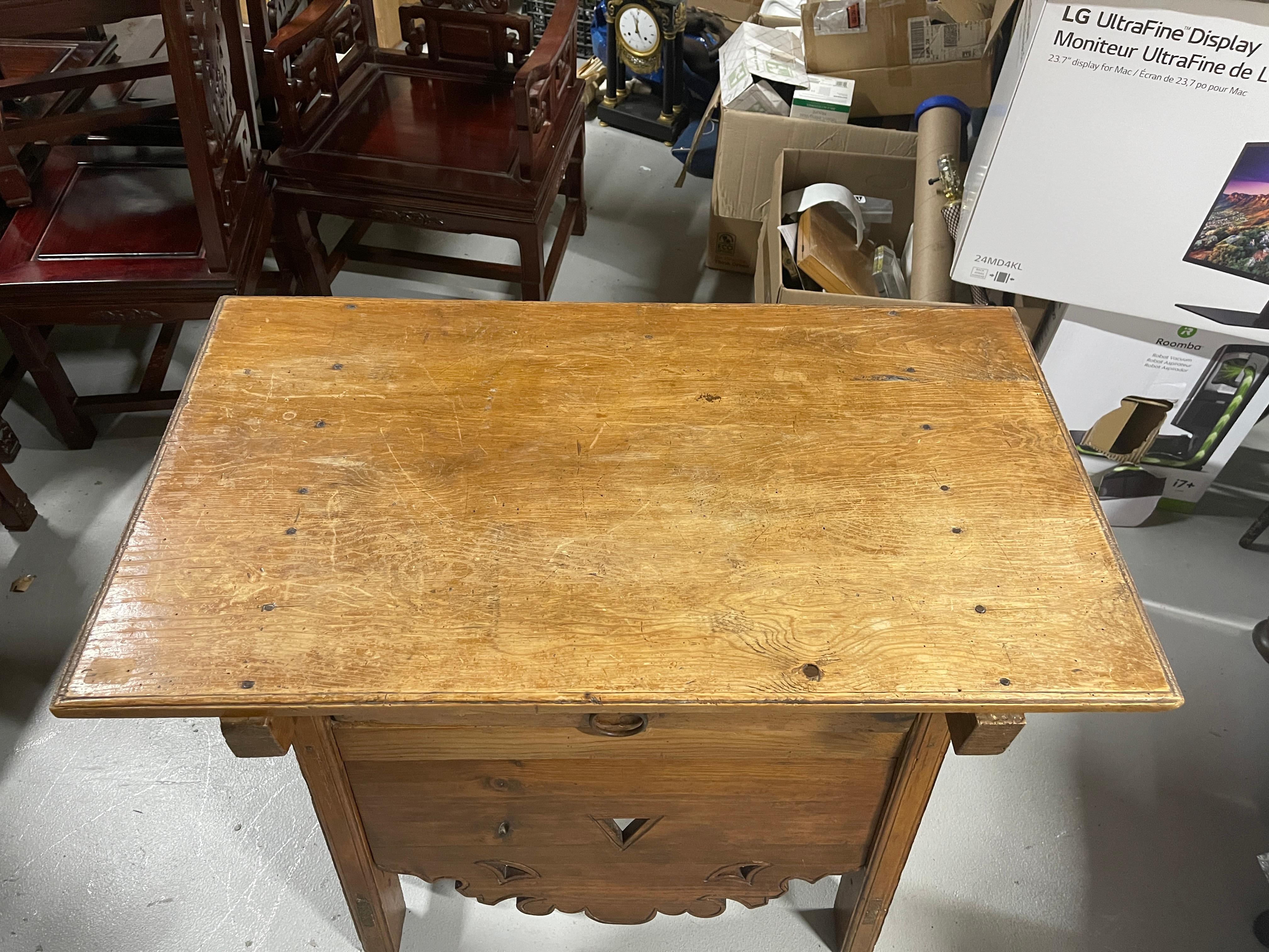 Antique Country One Drawer Table For Sale 6