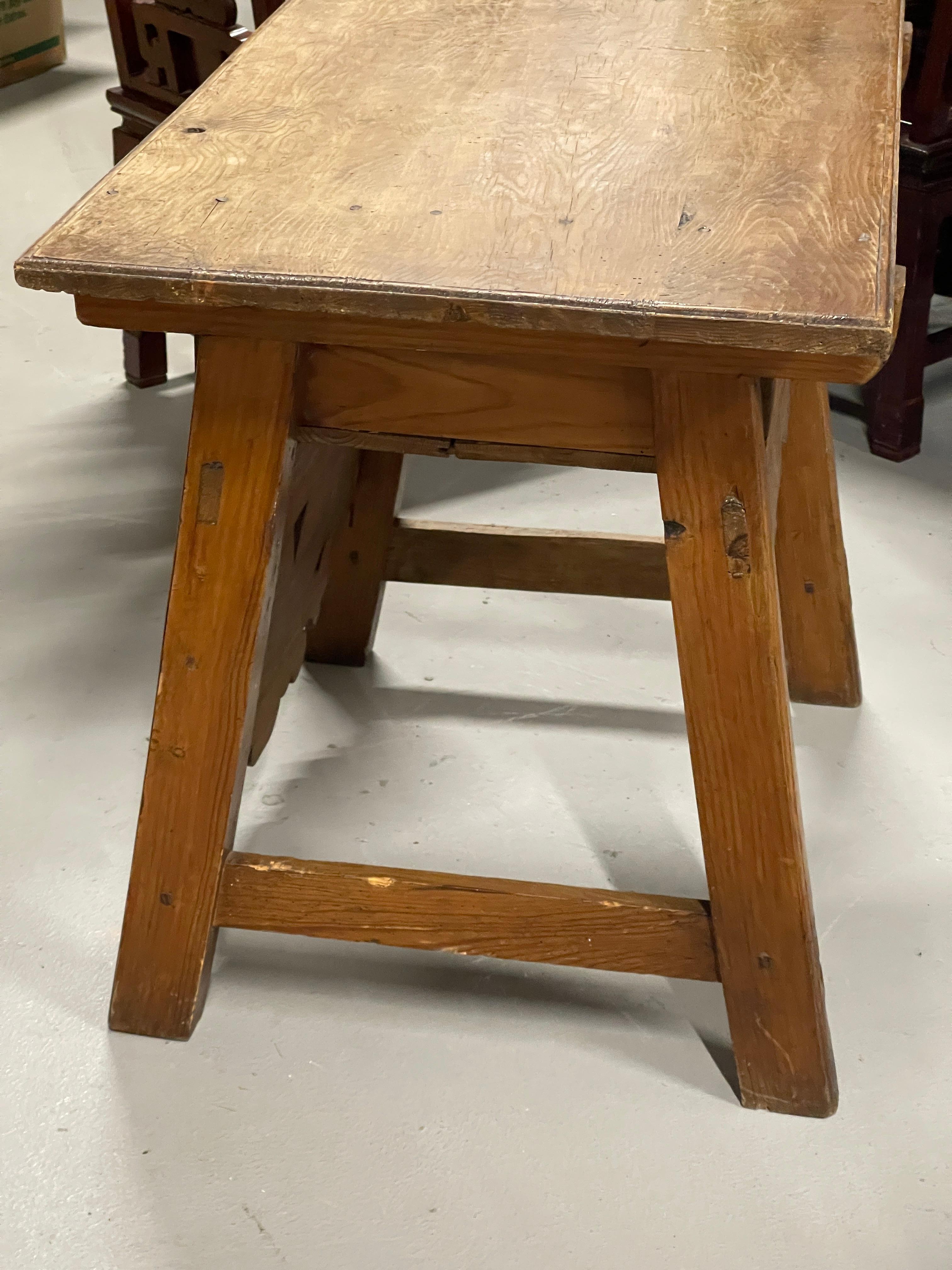 Antique Country One Drawer Table For Sale 8