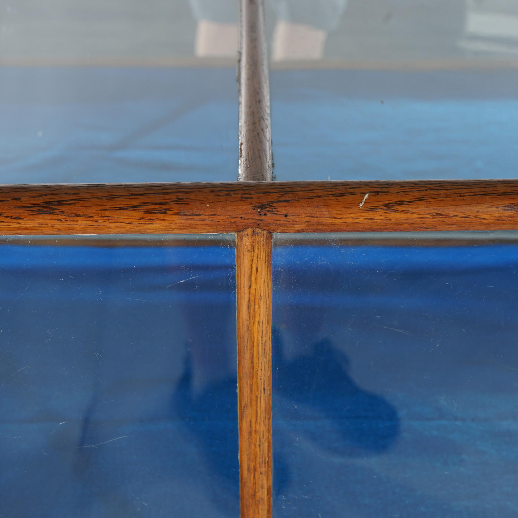 table top display case