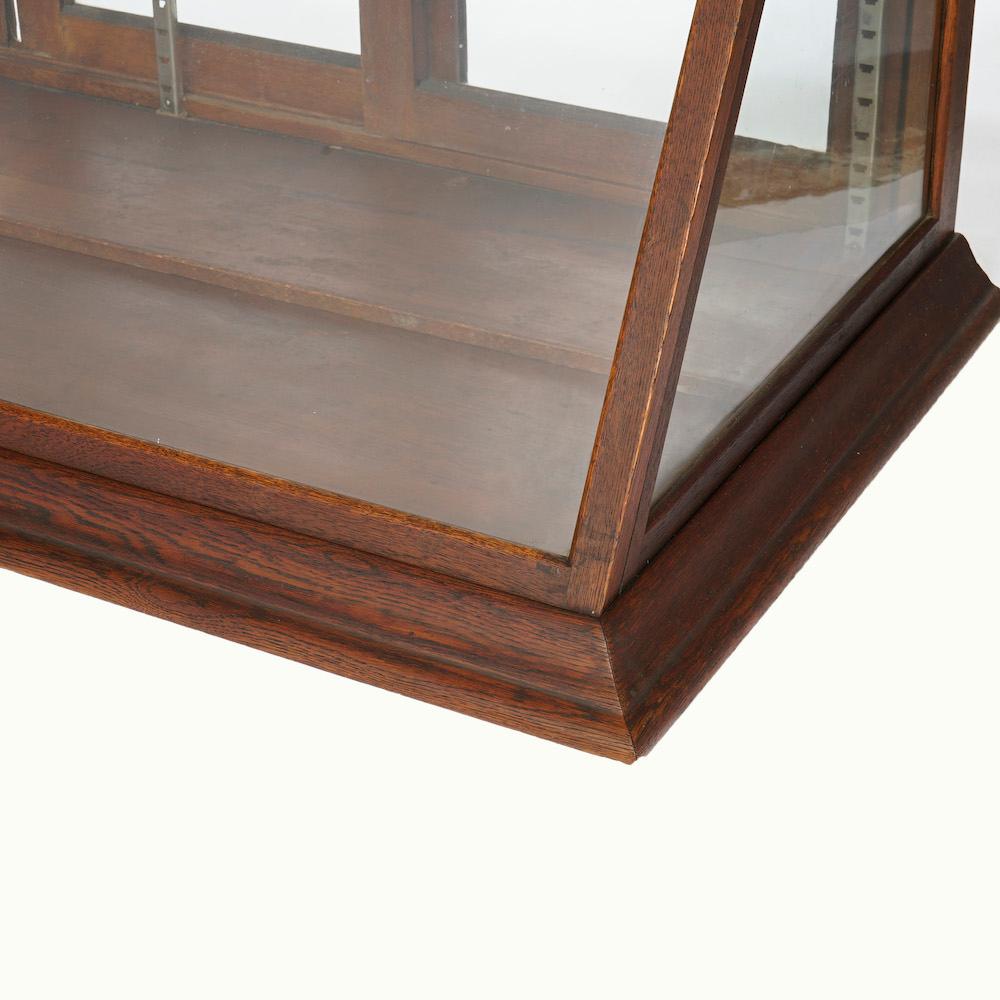 Antique Country Store Oak Table Top Slant-Front Display Case by Sun, circa 1900 1