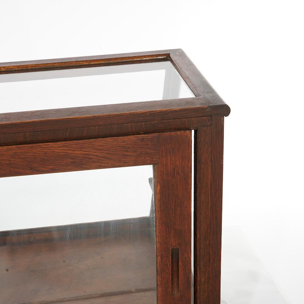 Antique Country Store Oak Table Top Slant-Front Display Case by Sun, circa 1900 4