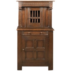 Armoire de cour antique:: goût élisabéthain édouardien:: vers 1910