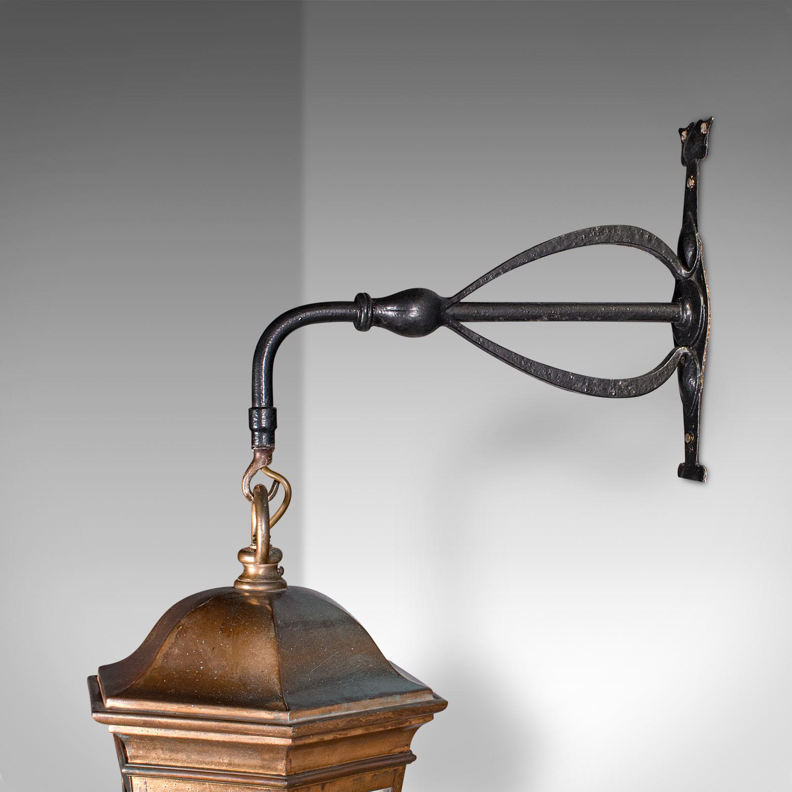 Antique Courtyard Light, English, Bronze, Wrought Iron, Carriage Lamp, Victorian im Angebot 4