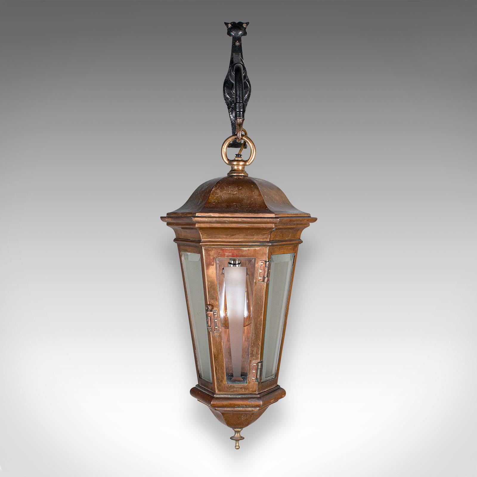 Antique Courtyard Light, English, Bronze, Wrought Iron, Carriage Lamp, Victorian (Frühviktorianisch) im Angebot