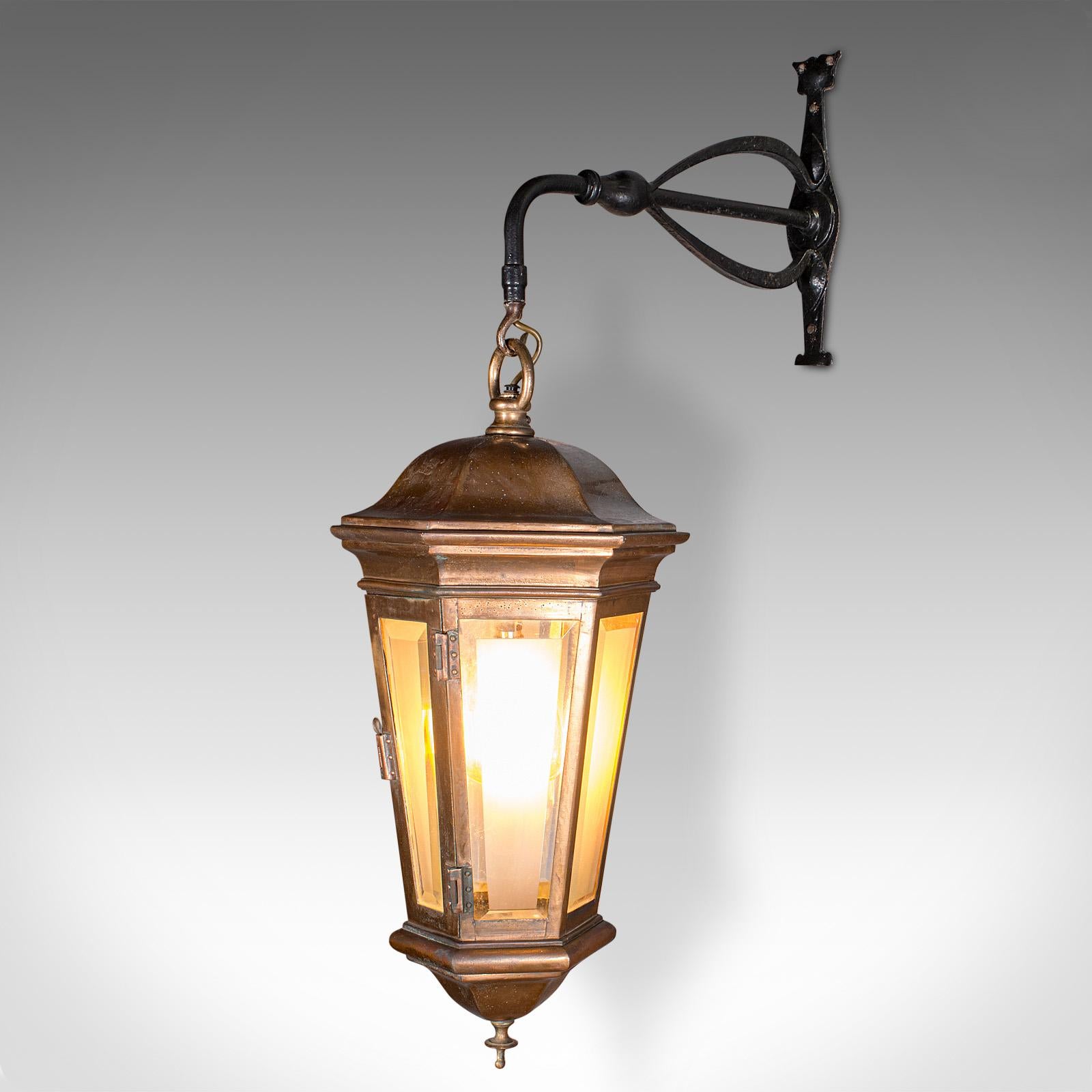 Antique Courtyard Light, English, Bronze, Wrought Iron, Carriage Lamp, Victorian im Zustand „Gut“ im Angebot in Hele, Devon, GB