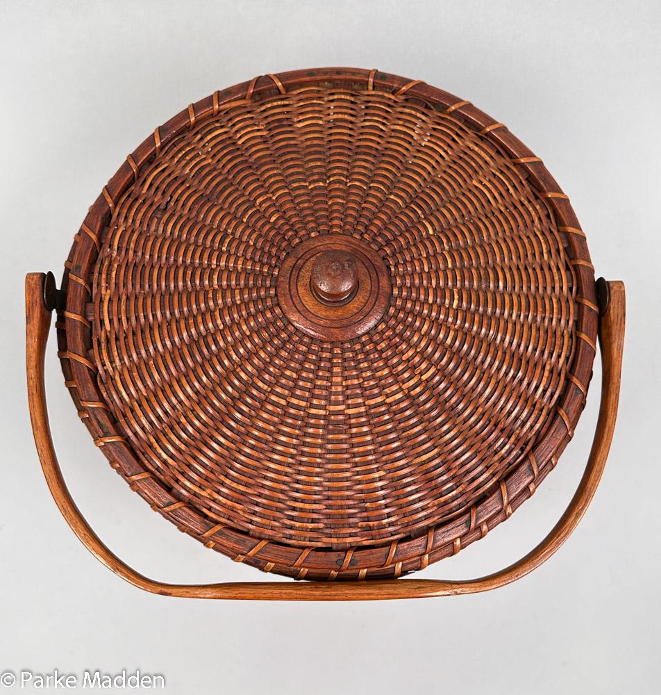 Américain Panier antique couvert Nantucket Lightship par A.D. Williams en vente