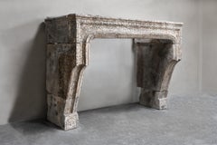 Caminetto antico artigianale del XIX secolo, Luigi XIV