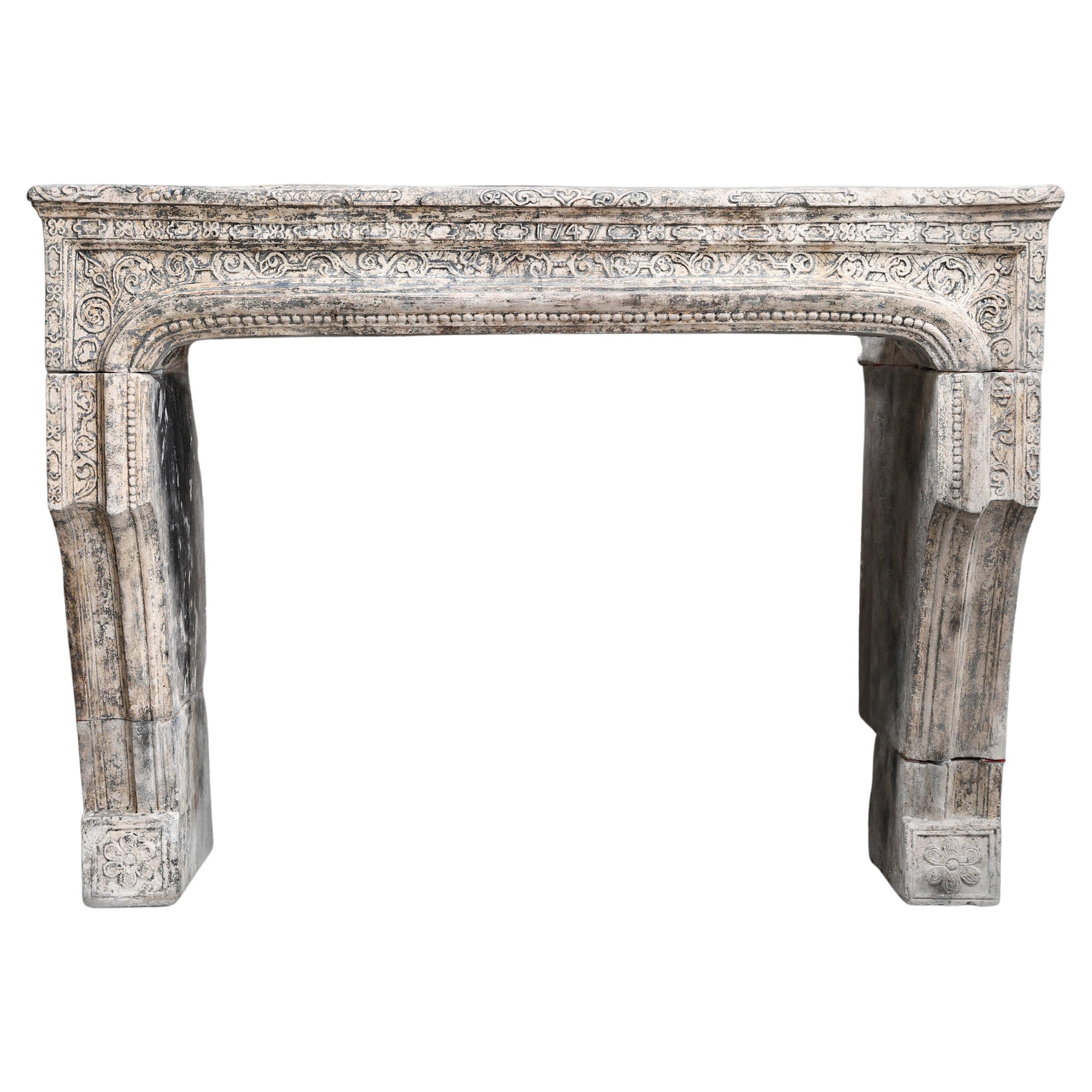 Cheminée ancienne Craft du 19ème siècle, Louis XIV