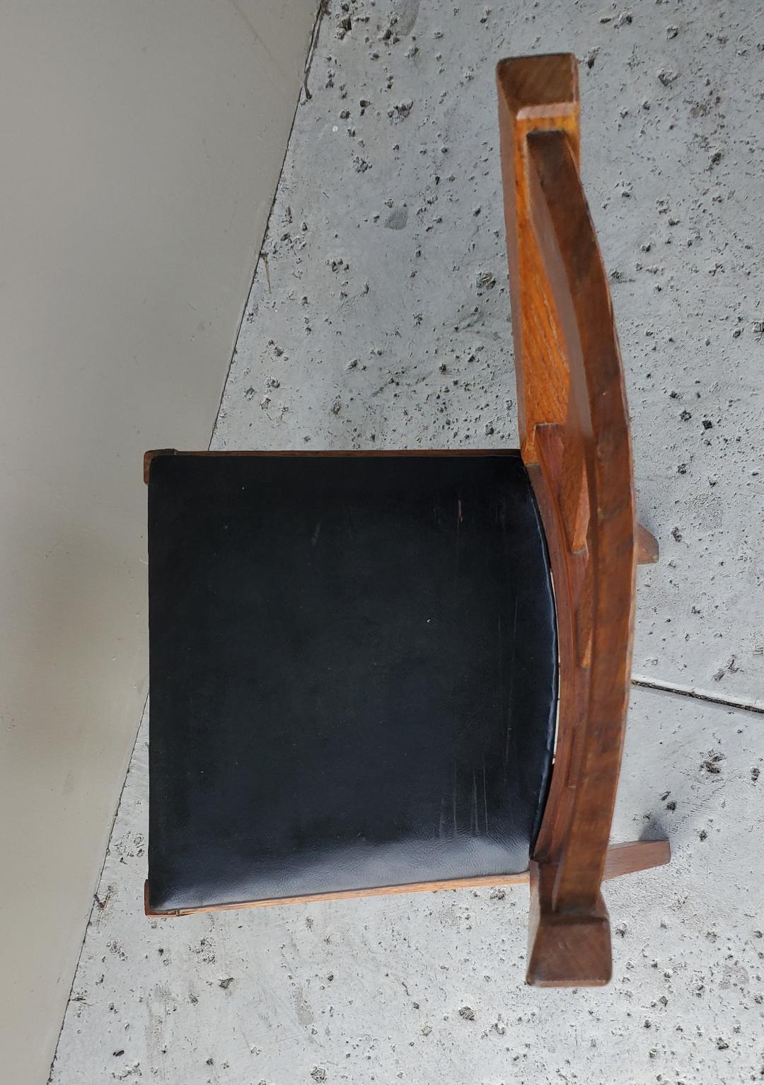 Antique Craftsman Quarter Sawn Oak Dining or Single Desk Chair Upholstered Seat For Sale 8