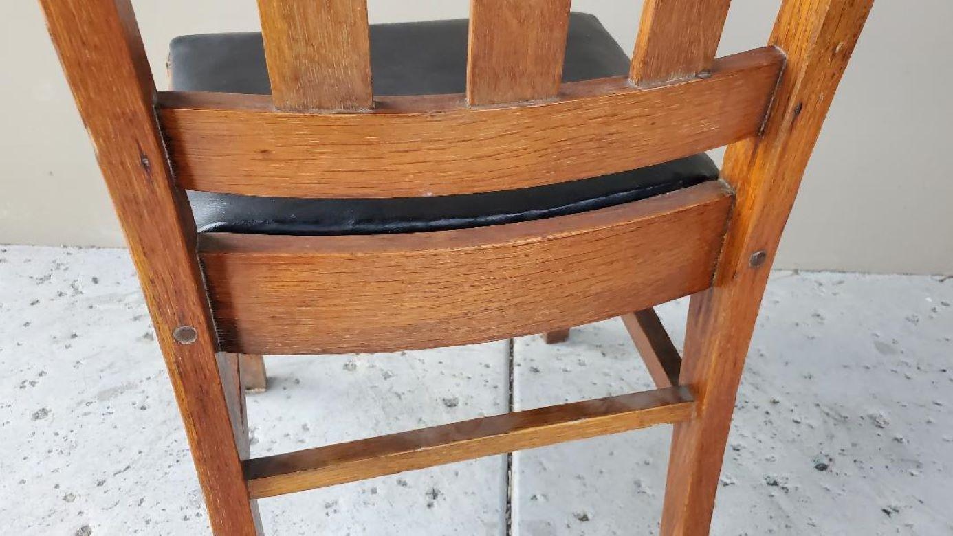 American Antique Craftsman Quarter Sawn Oak Dining or Single Desk Chair Upholstered Seat For Sale