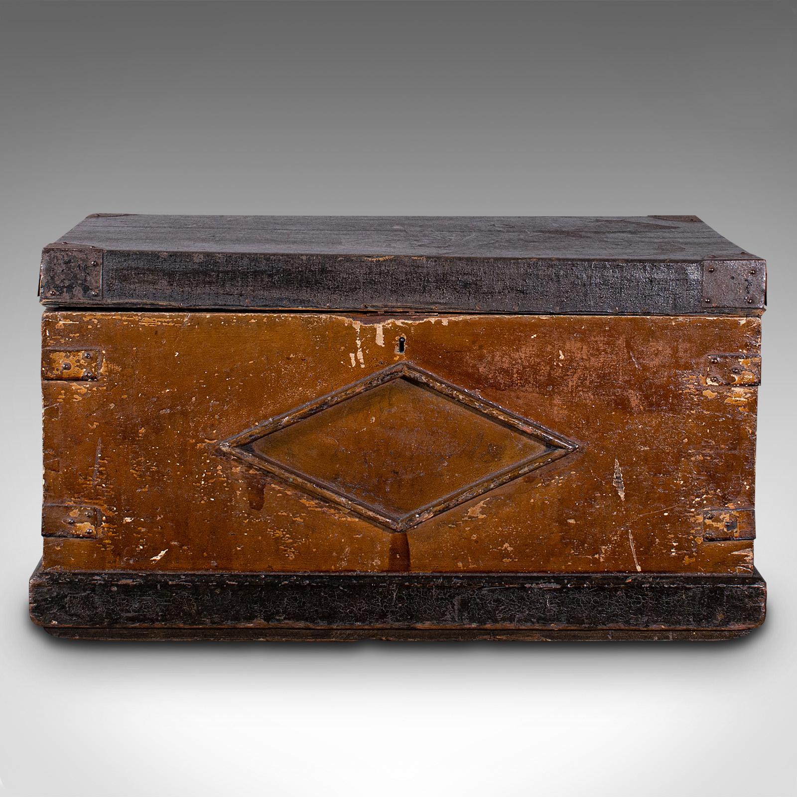 This is an antique craftsman's trunk. An English, pine carpentry or maritime tool chest, dating to the early Victorian period, circa 1850.

Generously sized trunk with considerably robust stocks
Displays a desirable aged patina throughout
Select