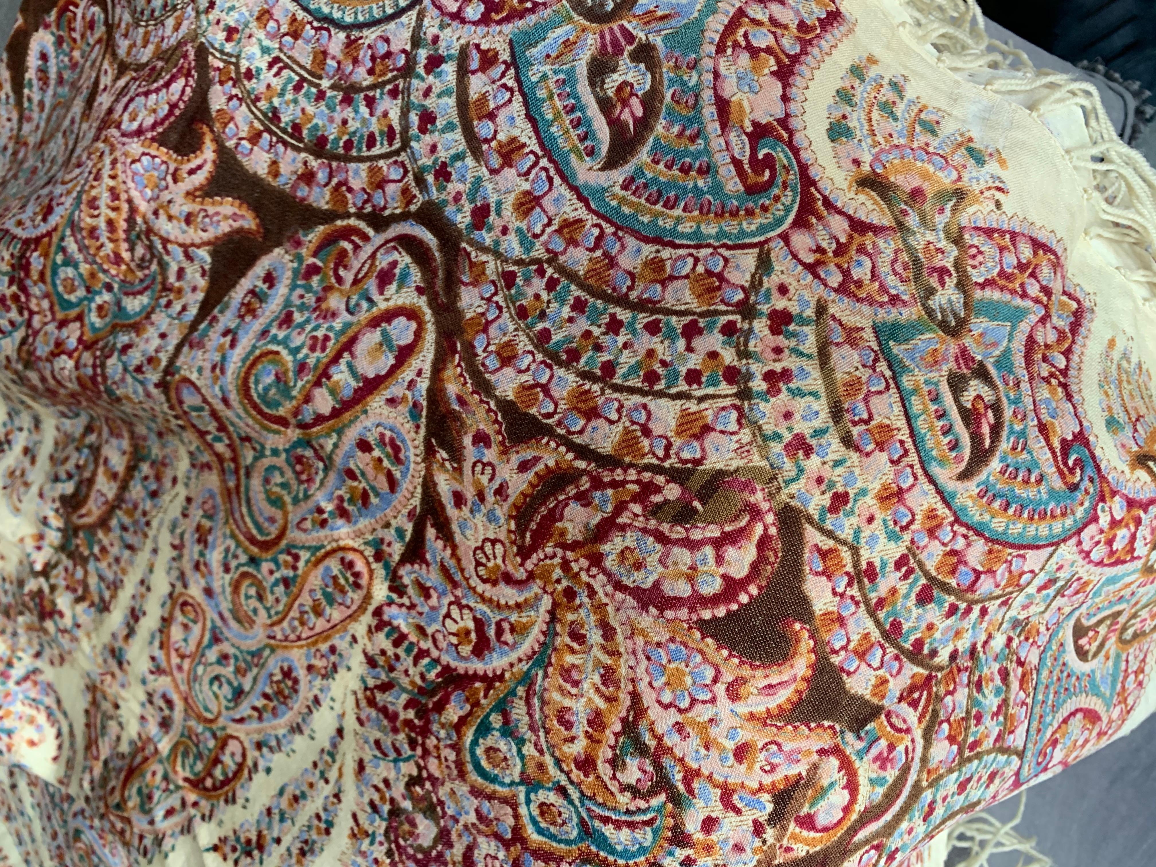 Antique Cream, Pink, Magenta, Brown and Green Paisley Shawl In Good Condition For Sale In New York, NY