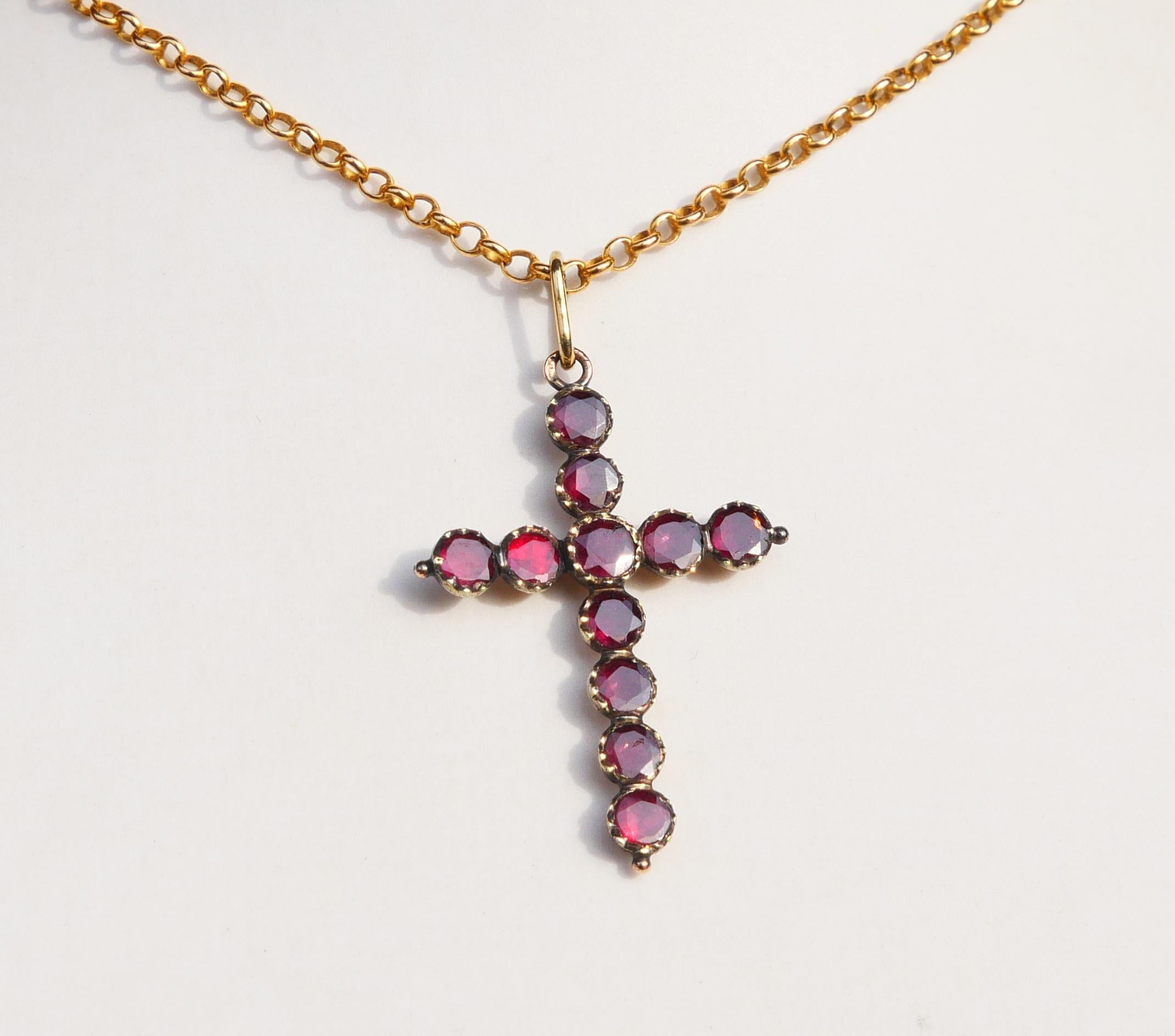 Antikes Kreuz Kruzifix  Natürlicher Turmalin massiver 14K Roségold /  1,37 gr (Arts and Crafts) im Angebot