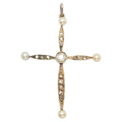 Antique cross pendant with diamonds and pearls