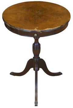 Antique Crotch Mahogany Duncan Phyfe Round Side Pedestal Table Plant Stand