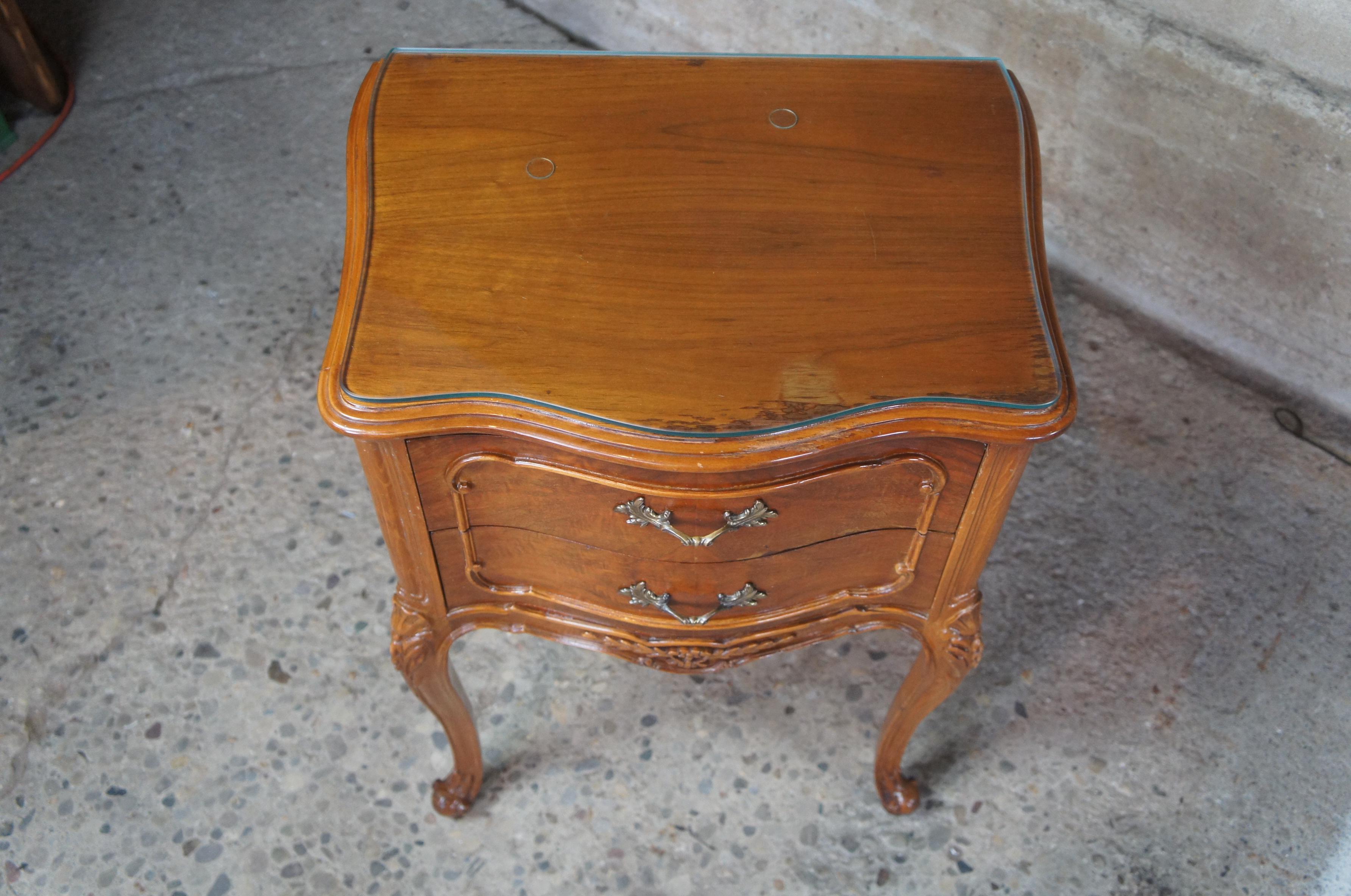 Antique Crotch Walnut French Provincial Louis XV Serpentine Nightstand Table 7