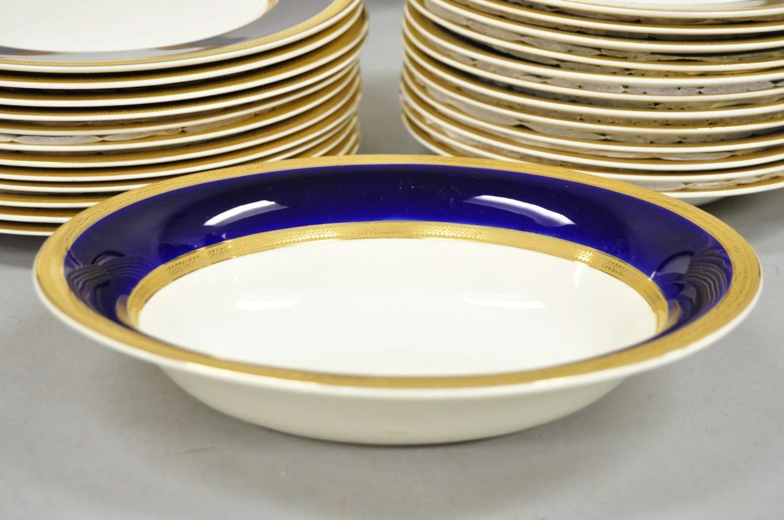 Antike Crown Ducal England Colfax Englisch Regency Kobaltblau & Gold 41 Stk. im Angebot 2