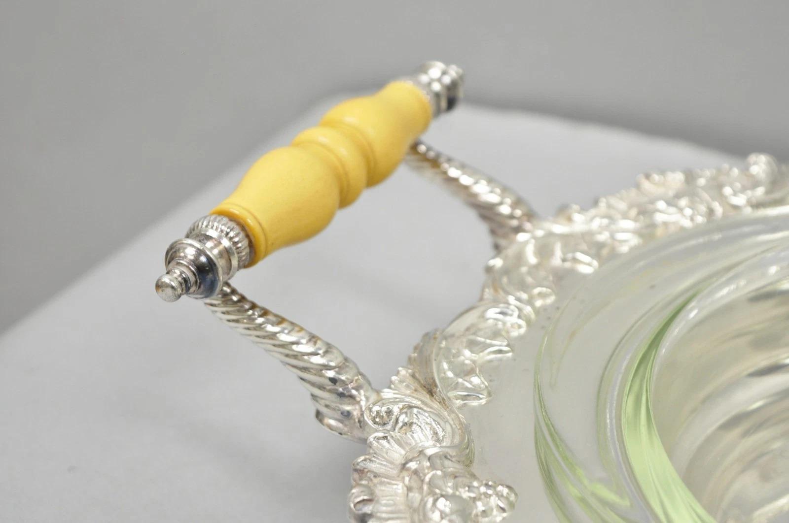 Antique Crown Silver Victorian Silver Plated Large Footed Serving Dish Platter In Good Condition For Sale In Philadelphia, PA