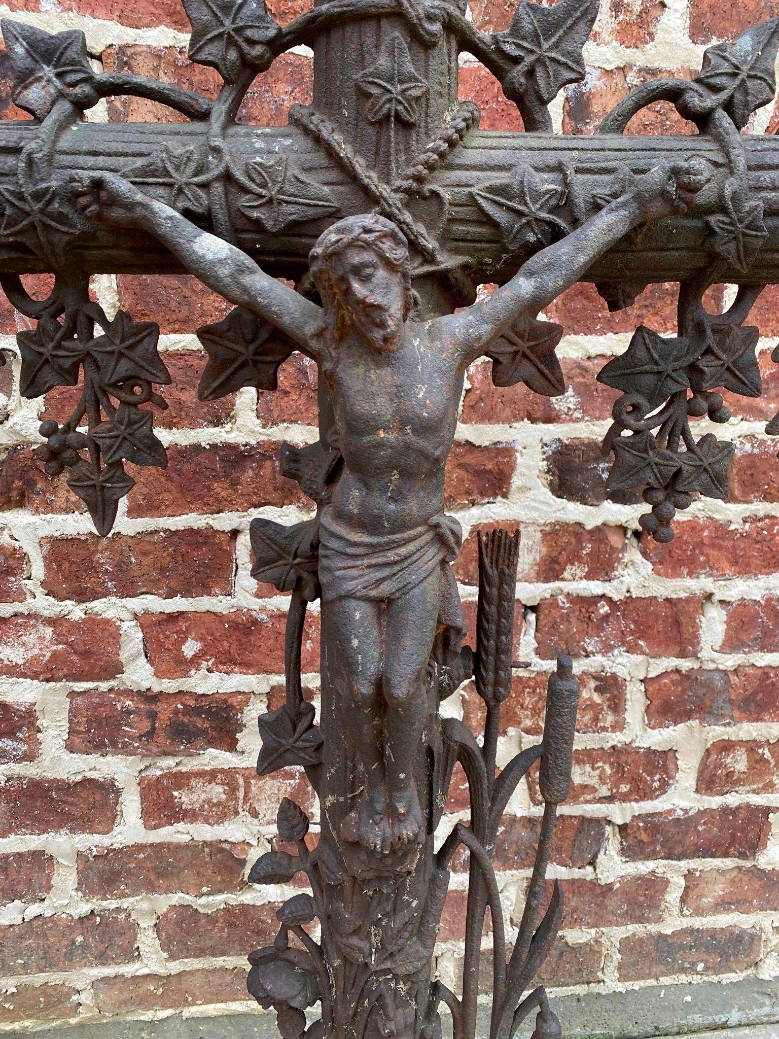 Antique Crucifix Cross Cast Iron Garden Architectural Chapel Church Cemetery 2