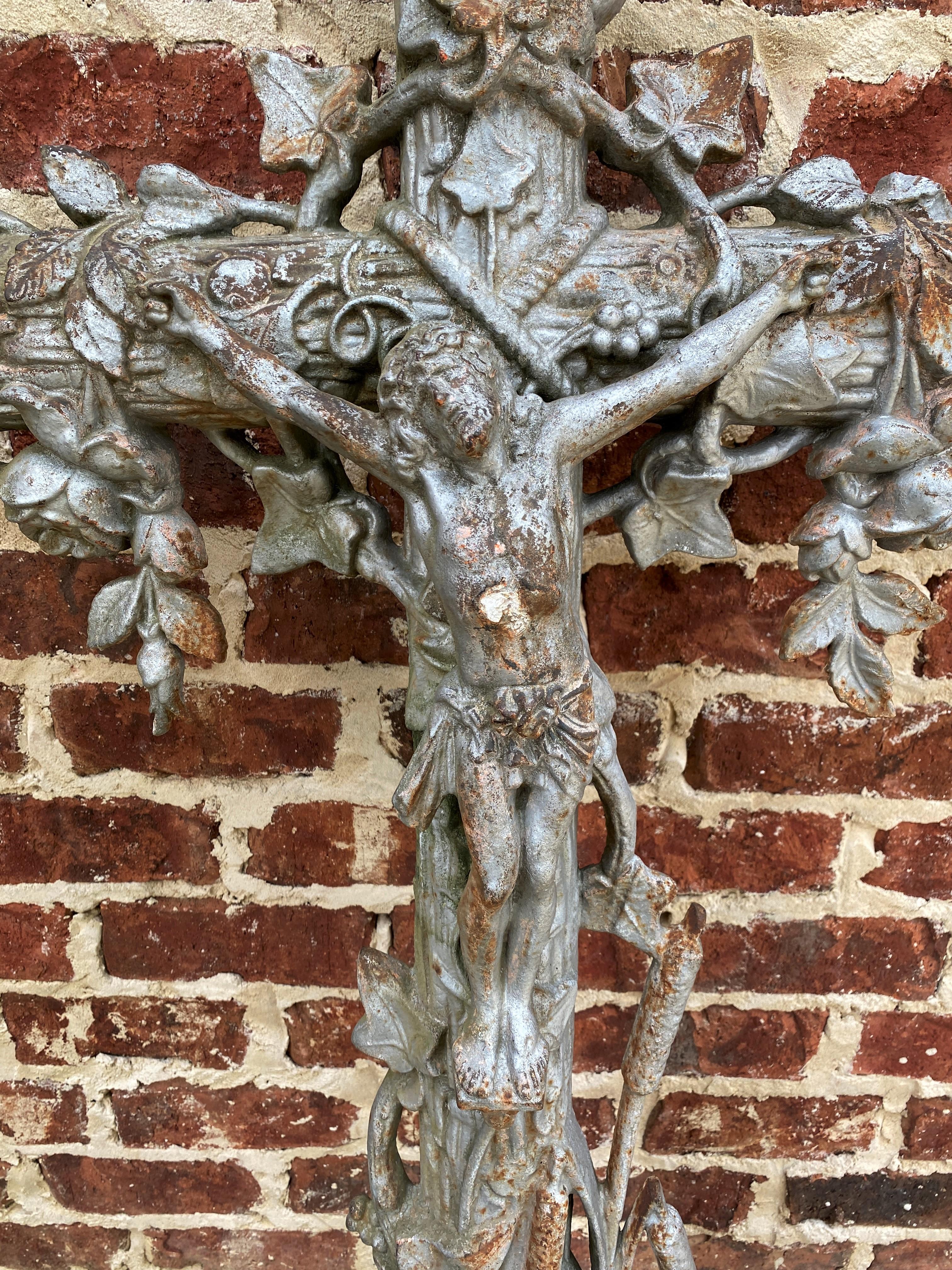 Antique Crucifix Cross Cast Iron Garden Architectural Chapel Church Cemetery 2