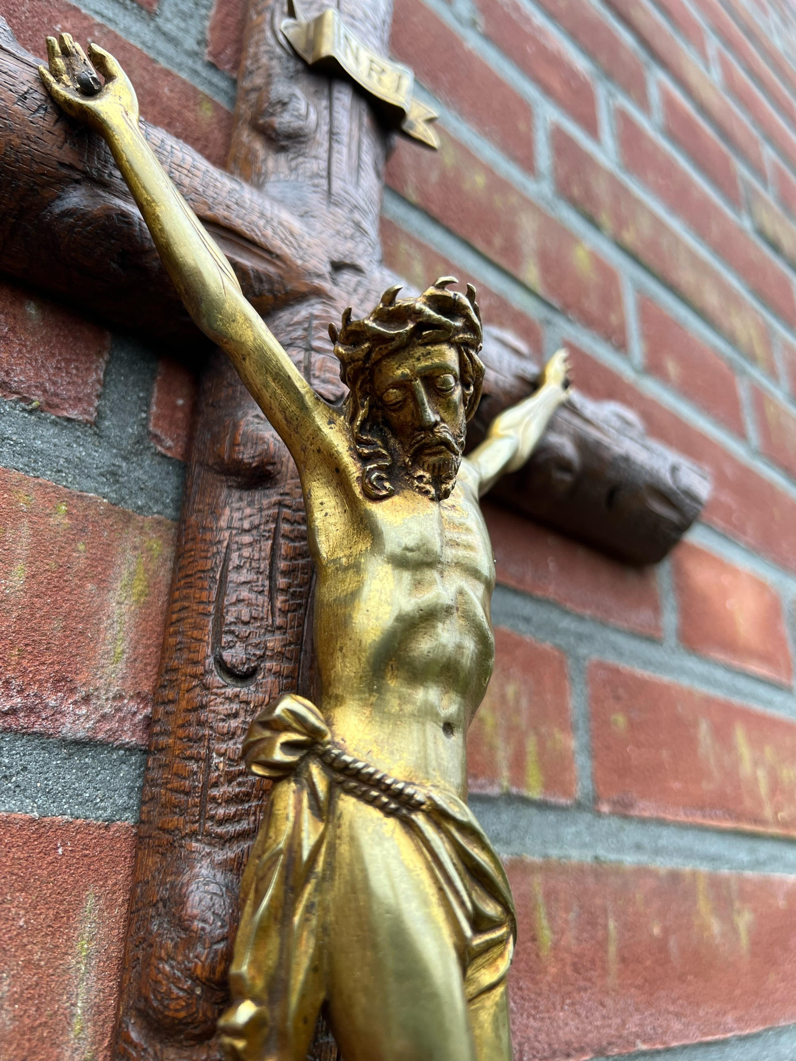 Antique Crucifix w. Fine Bronze Corpus and Stunning Hand Carved Nutwood Cross 7