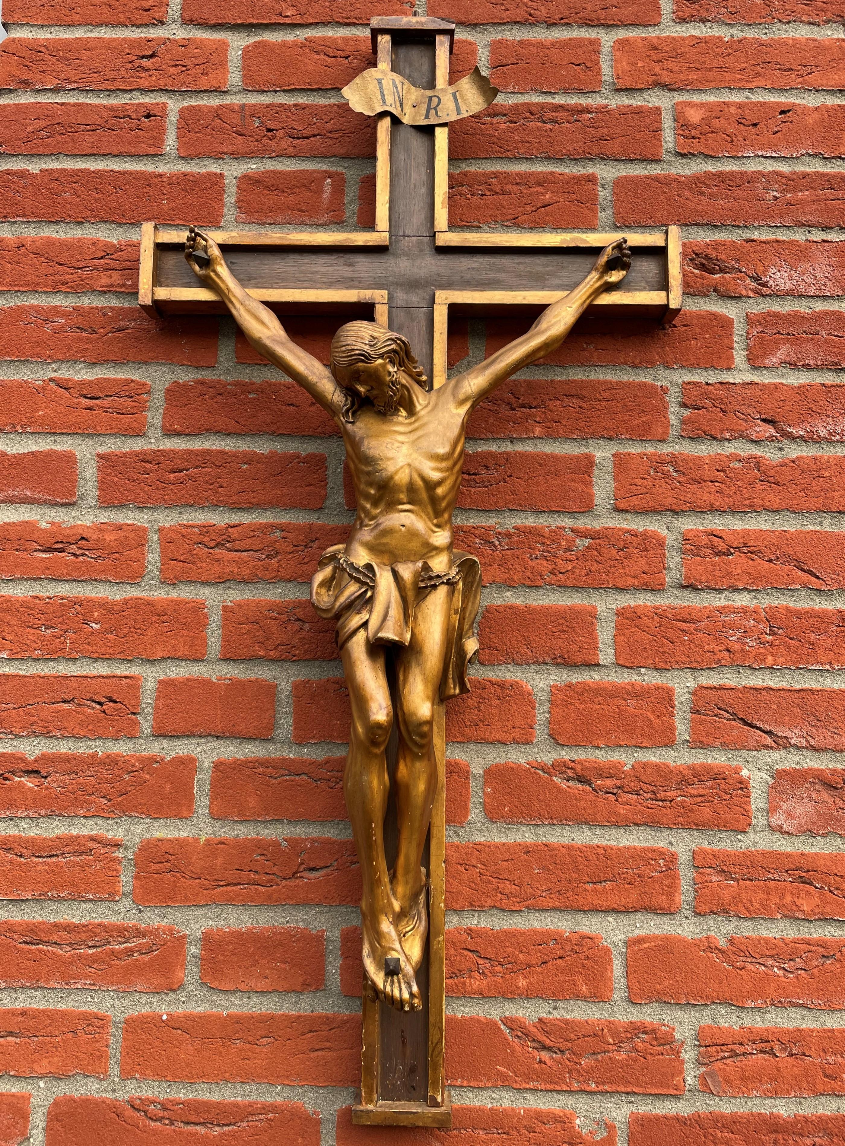Antique Crucifix w. Gilt Wooden Corpus of Christ on A Partially Gilt Cross 1820s In Good Condition In Lisse, NL