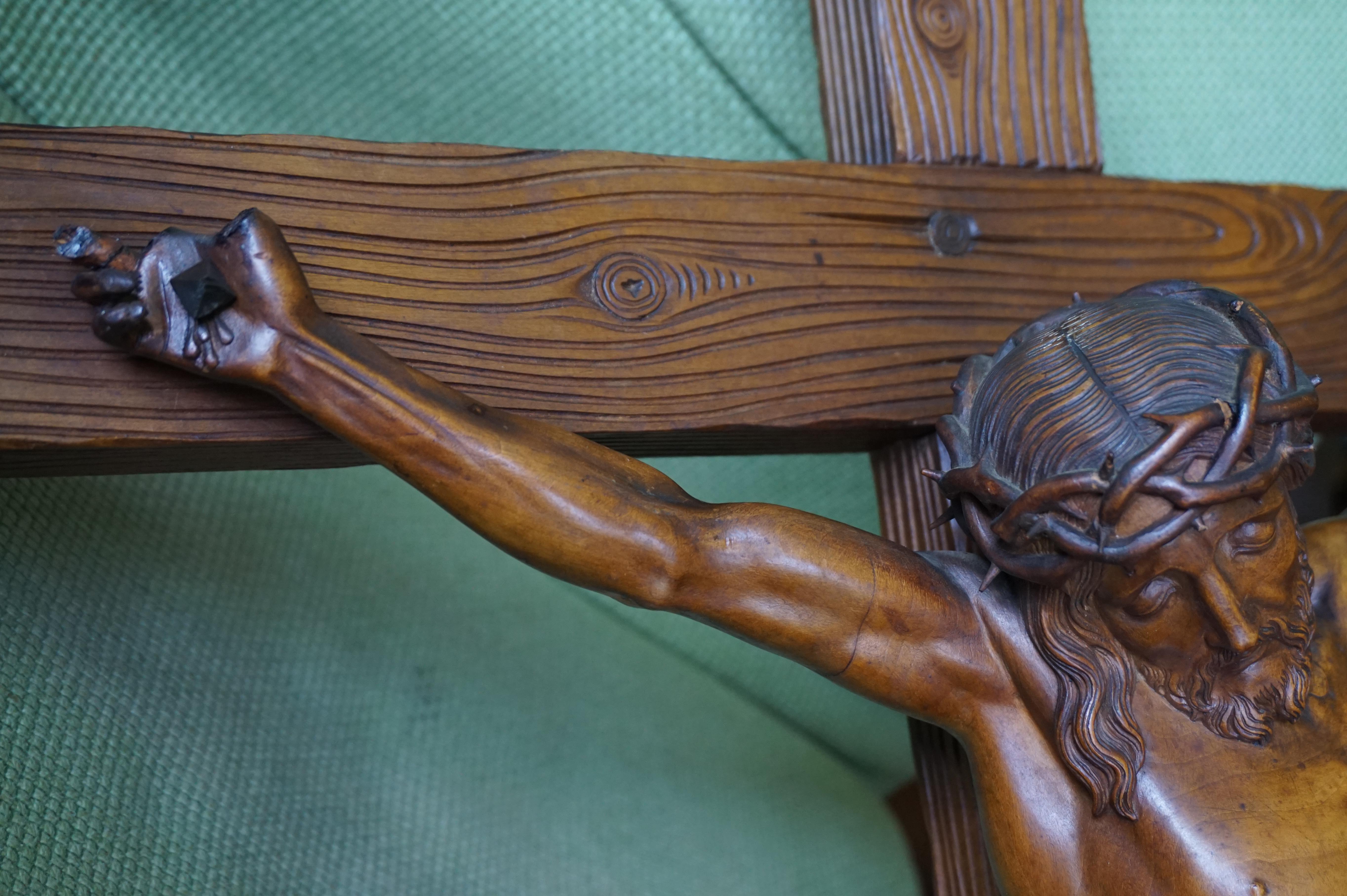 Antique Crucifix w. Stunning Hand Carved Jesus Sculpture & King of the Jews Sign 4