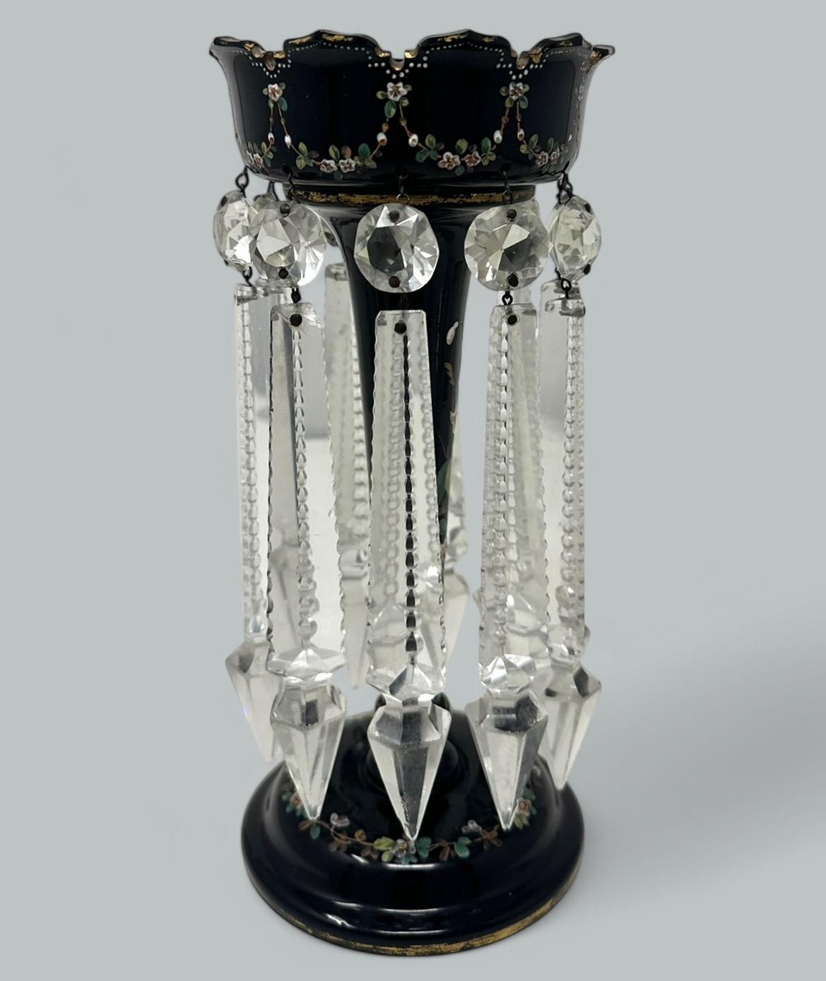 Art Nouveau Antico vaso portacandele in cristallo di Boemia con smalto dorato nero in vendita