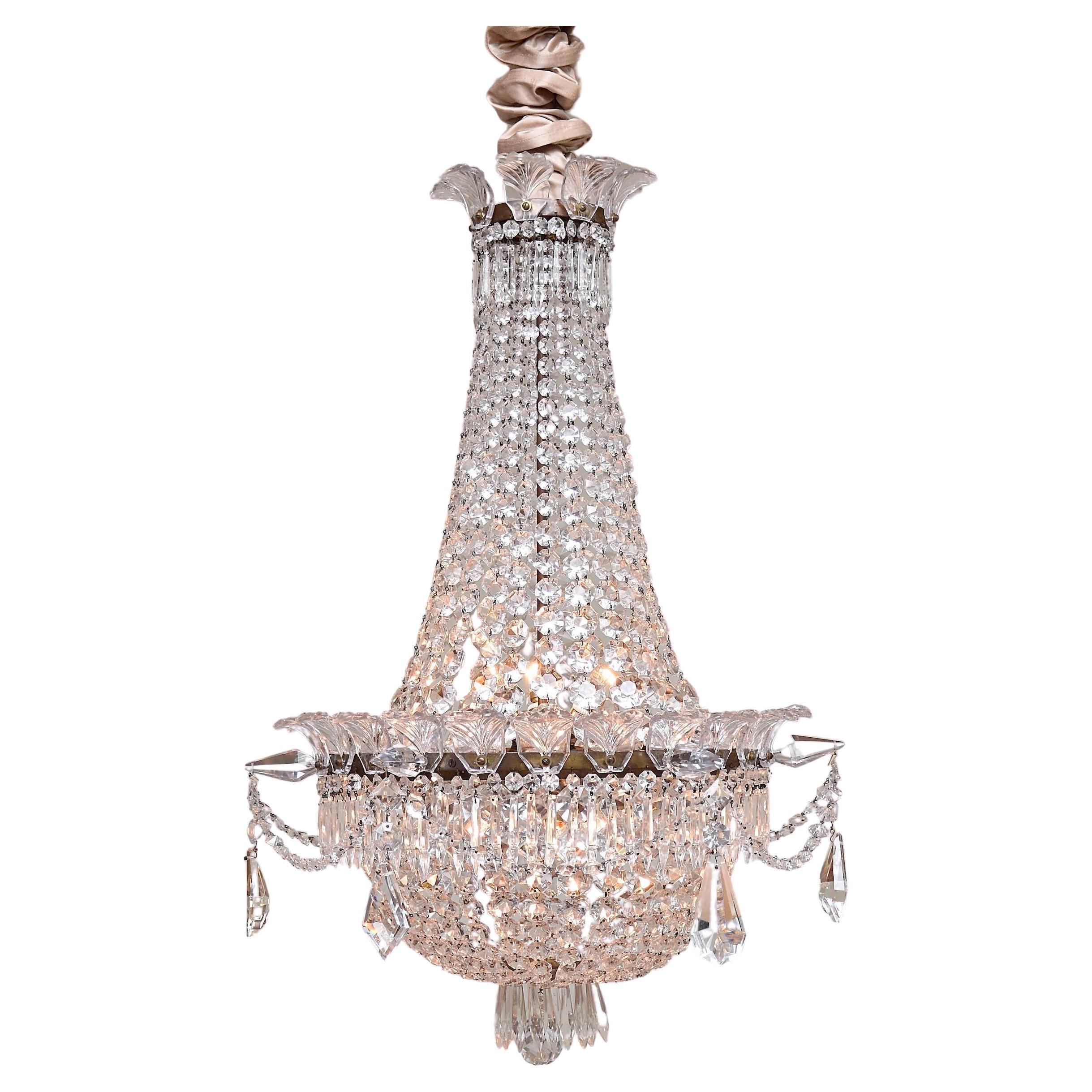 Antique crystal chandelier in the style of Louis XVI For Sale