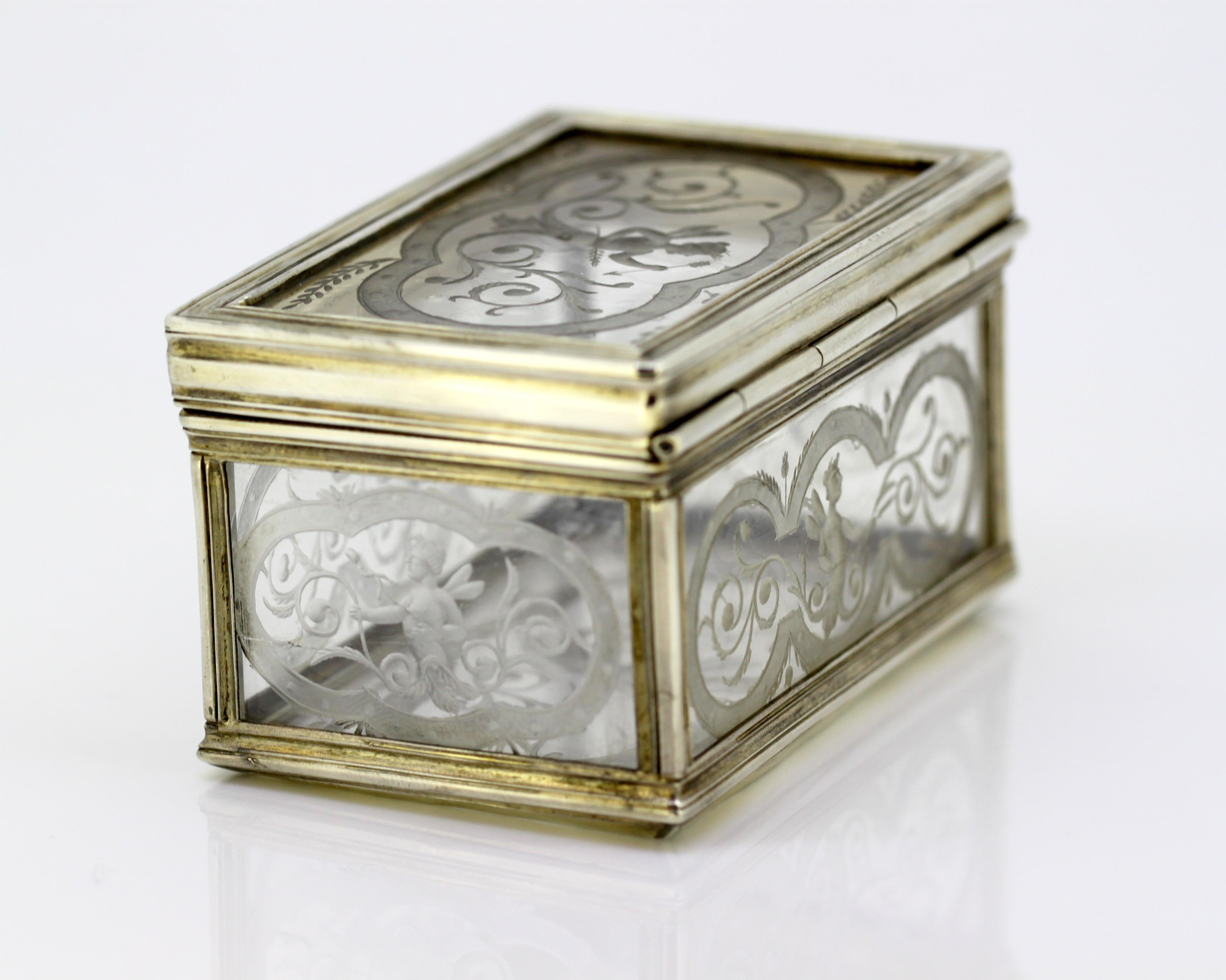 Antique Crystal Glass and Silver Snuff / Pill Box, France, 17th Century In Good Condition In Braintree, GB