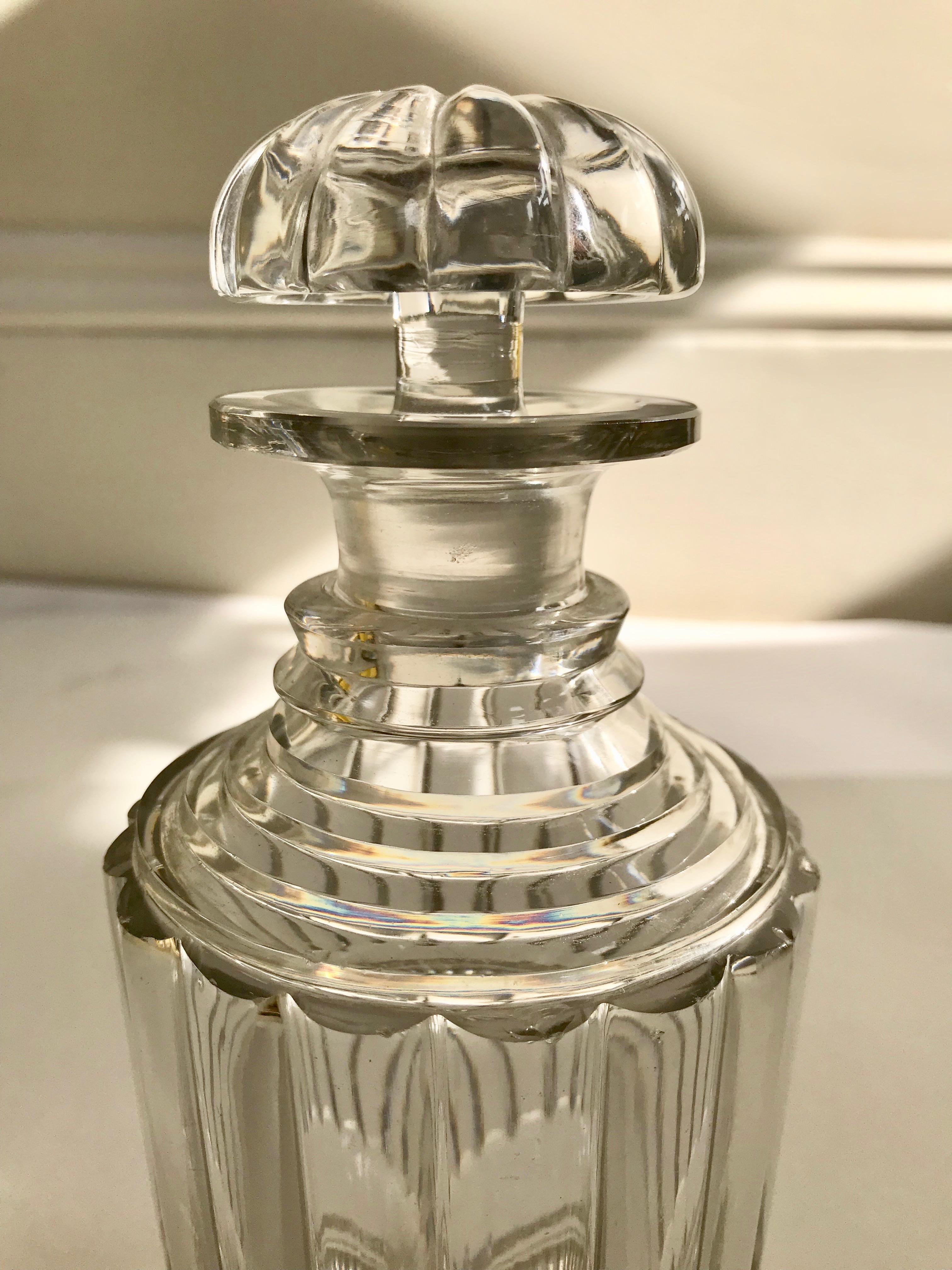 Antique Step Cut Crystal Decanter In Good Condition For Sale In London, GB