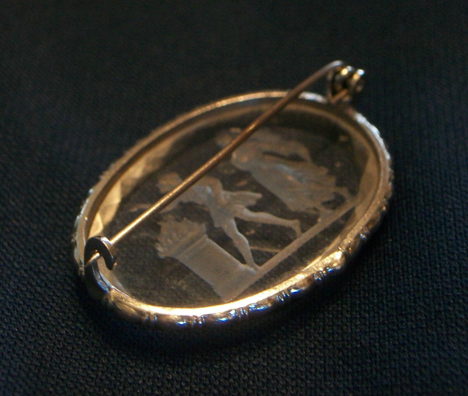 Antique Crystal Reverse Intaglio Brooch, Unsigned, France, Early 20th Century 2