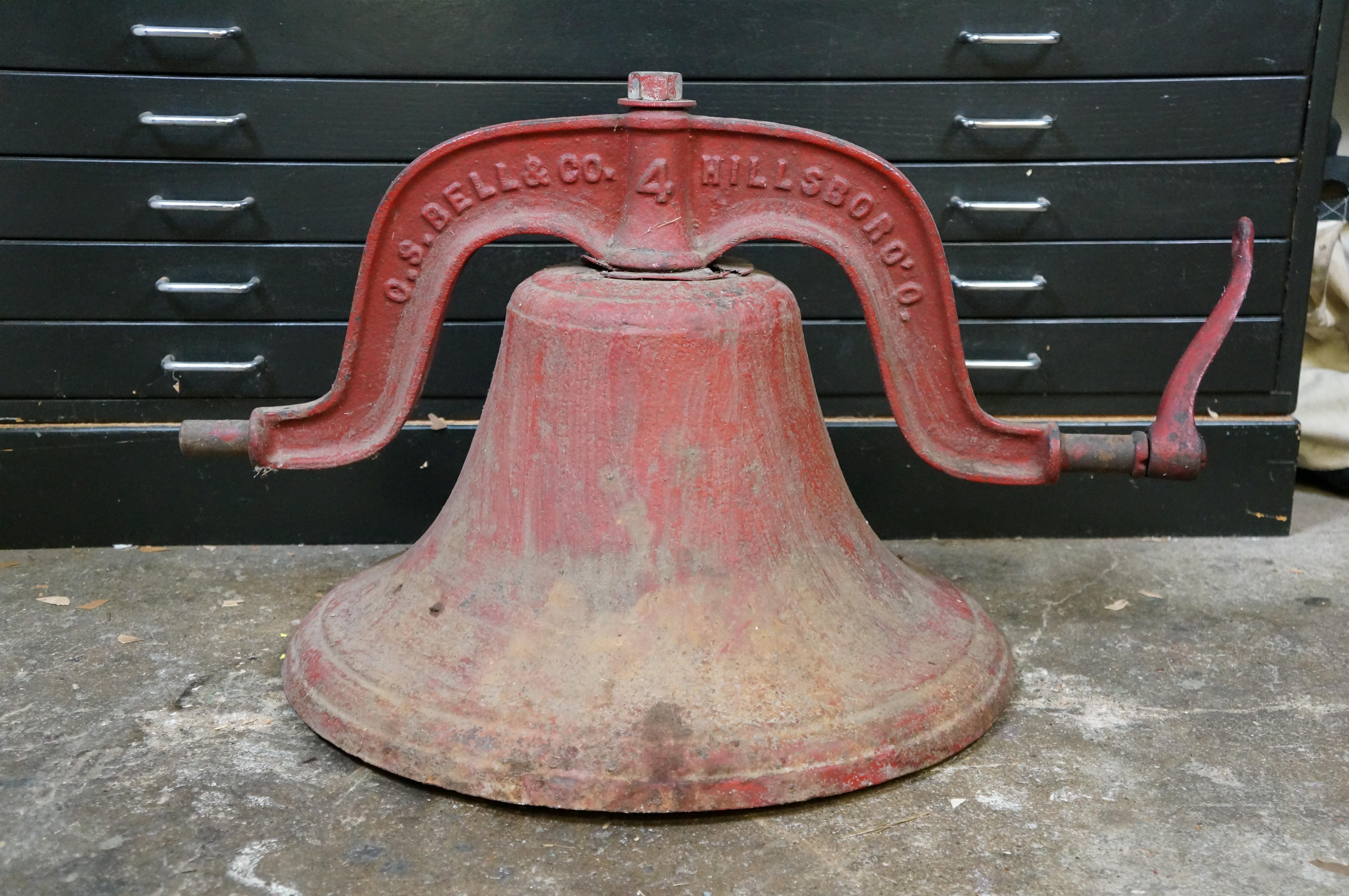 Antique CS Bell Red Cast Iron #4 Farmhouse Yoke School Church Dinner Bell 28