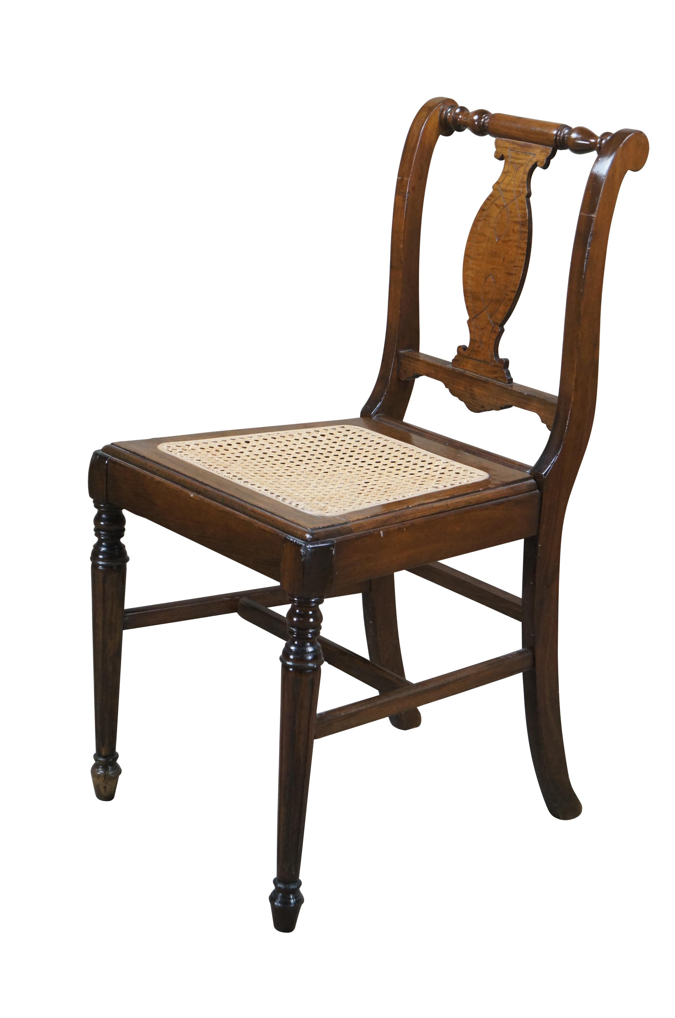 Antique Curly Mahogany Federal Cane Seat Dining Side Chair Scrolled Back In Good Condition In Dayton, OH