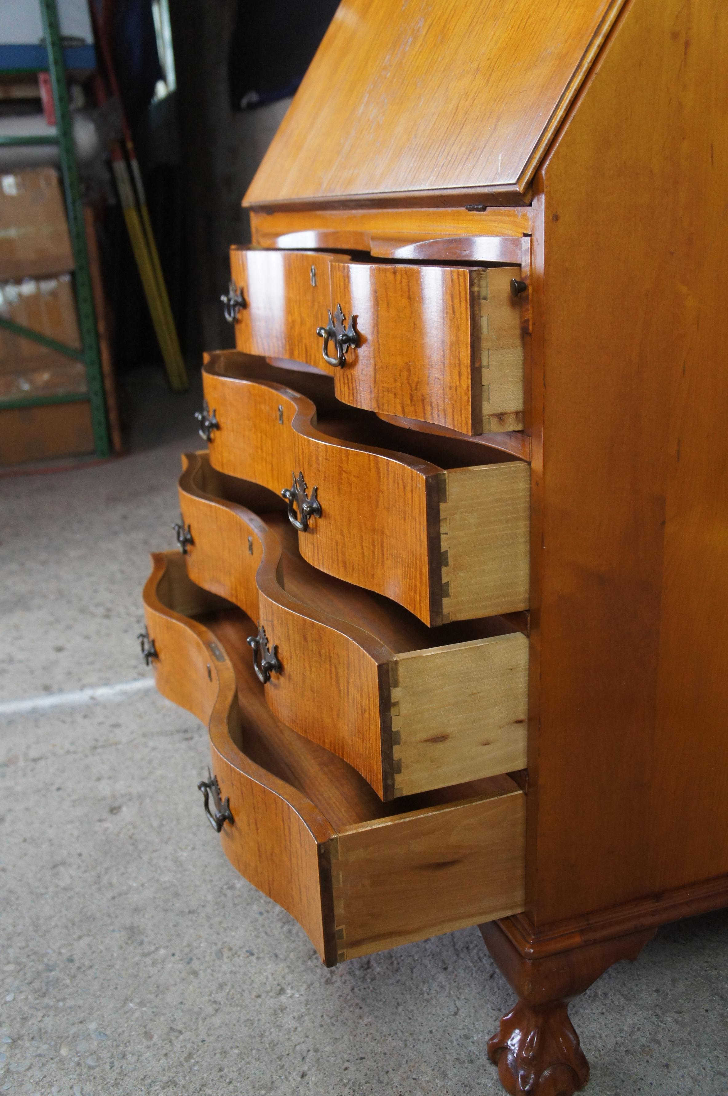 Antique Curly Maple Chippendale Serpentine Oxbow Secretary Writing Desk Claw In Good Condition In Dayton, OH