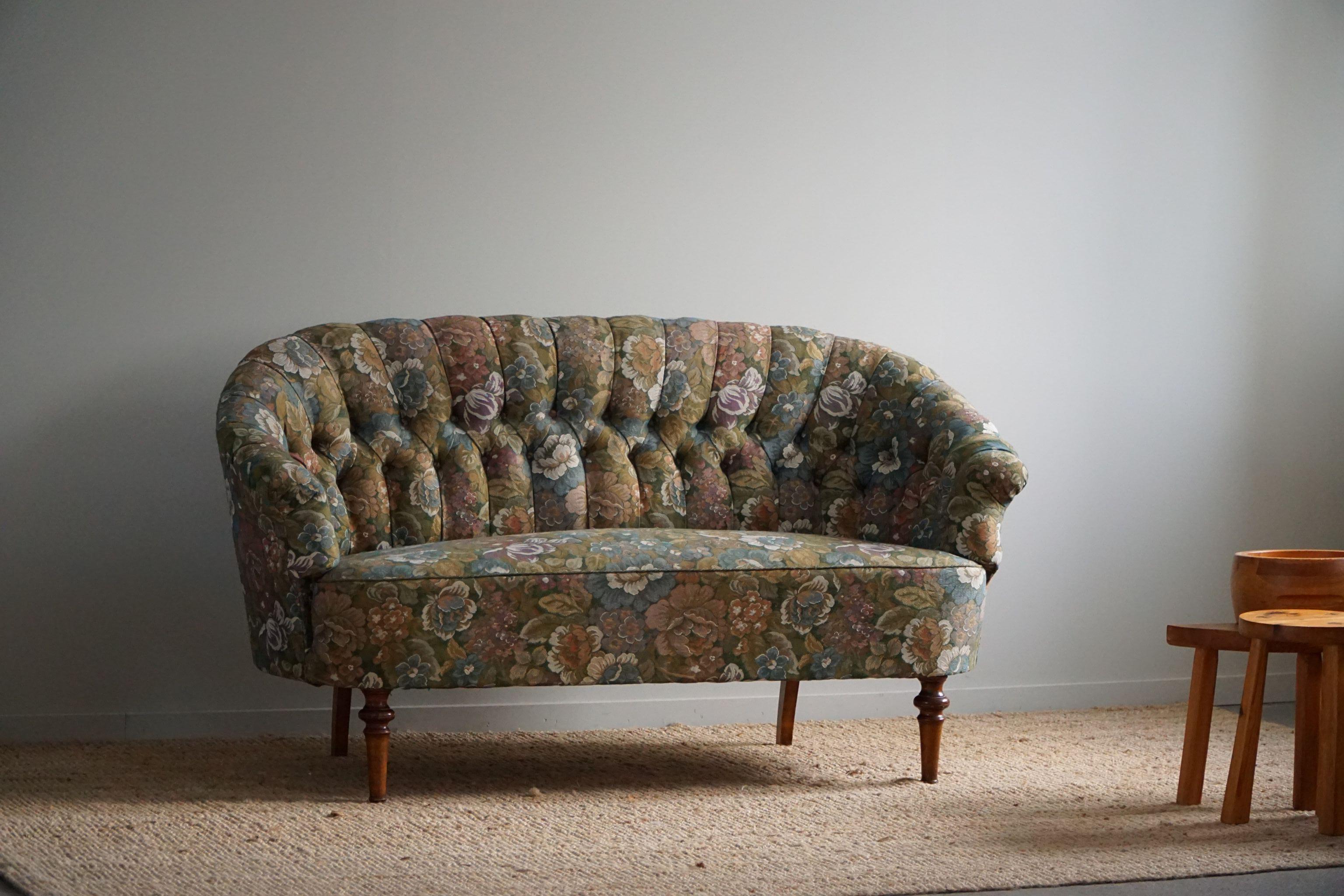 Antique Curved Sofa with Flora Fabric, By a Danish Cabinetmaker, Early 1900s 2