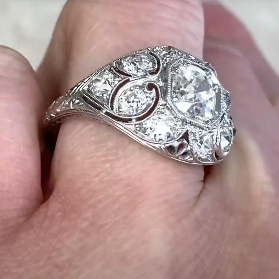 Anillo de compromiso de diamantes talla cojín antiguos (aprox. 1,00 quilate), platino Corte cojín en venta