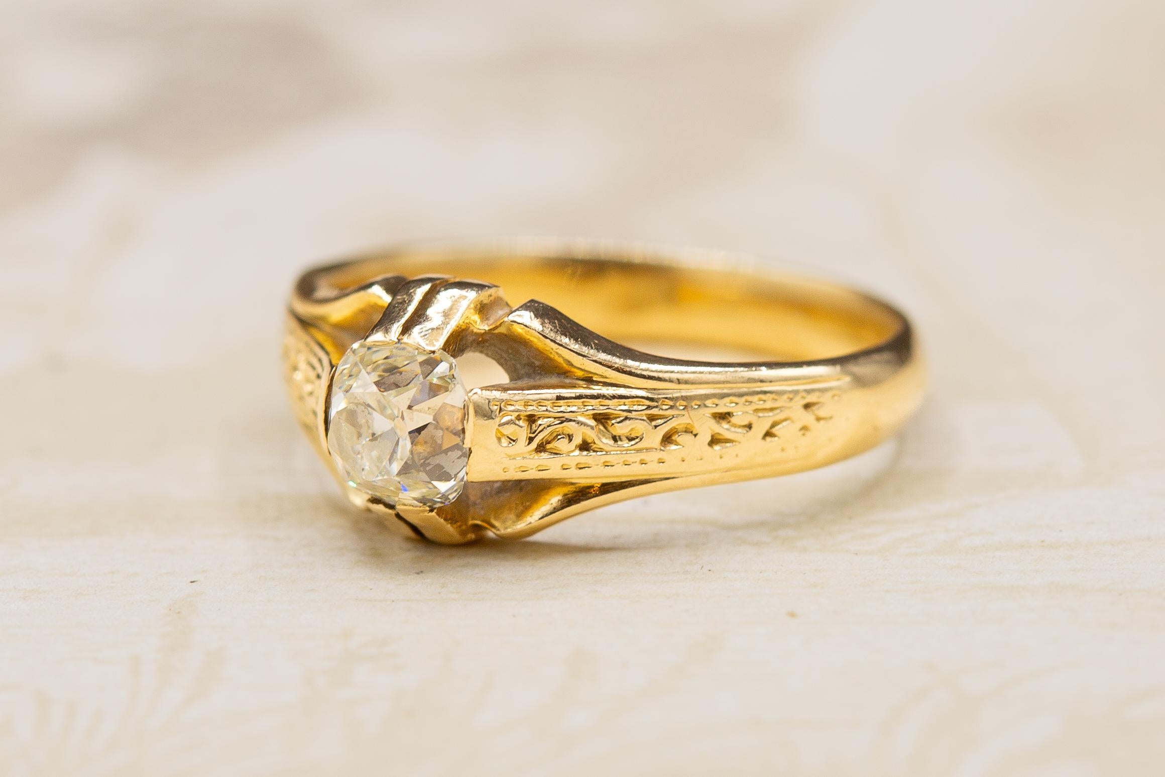 Antique Cushion Cut Diamond Solitaire 14K Gold Ring Band Signet Ring For Sale 2