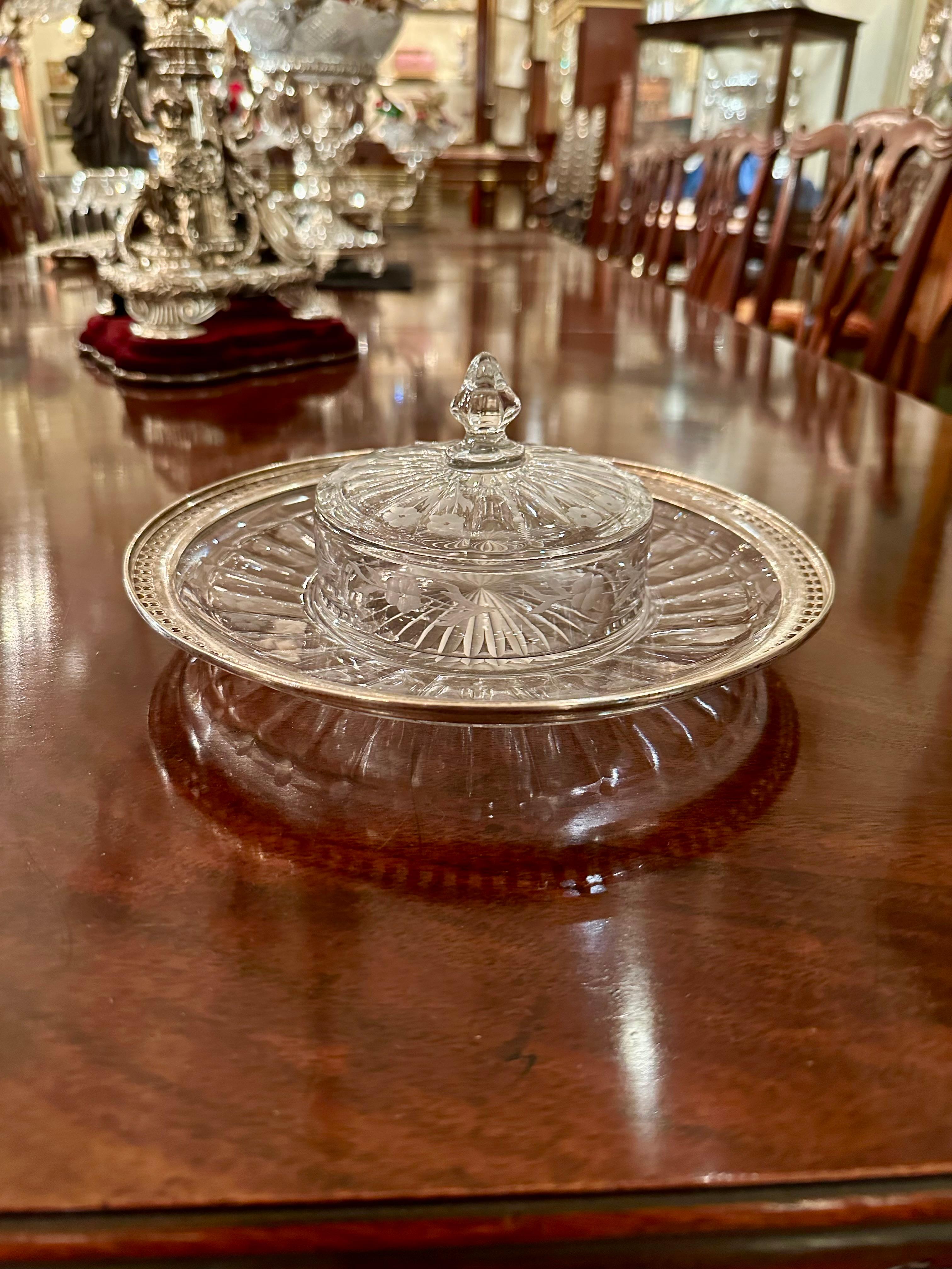 Antique Cut Crystal and Silver Edged Caviar Dish with Cover, Circa 1910-1920. For Sale 4