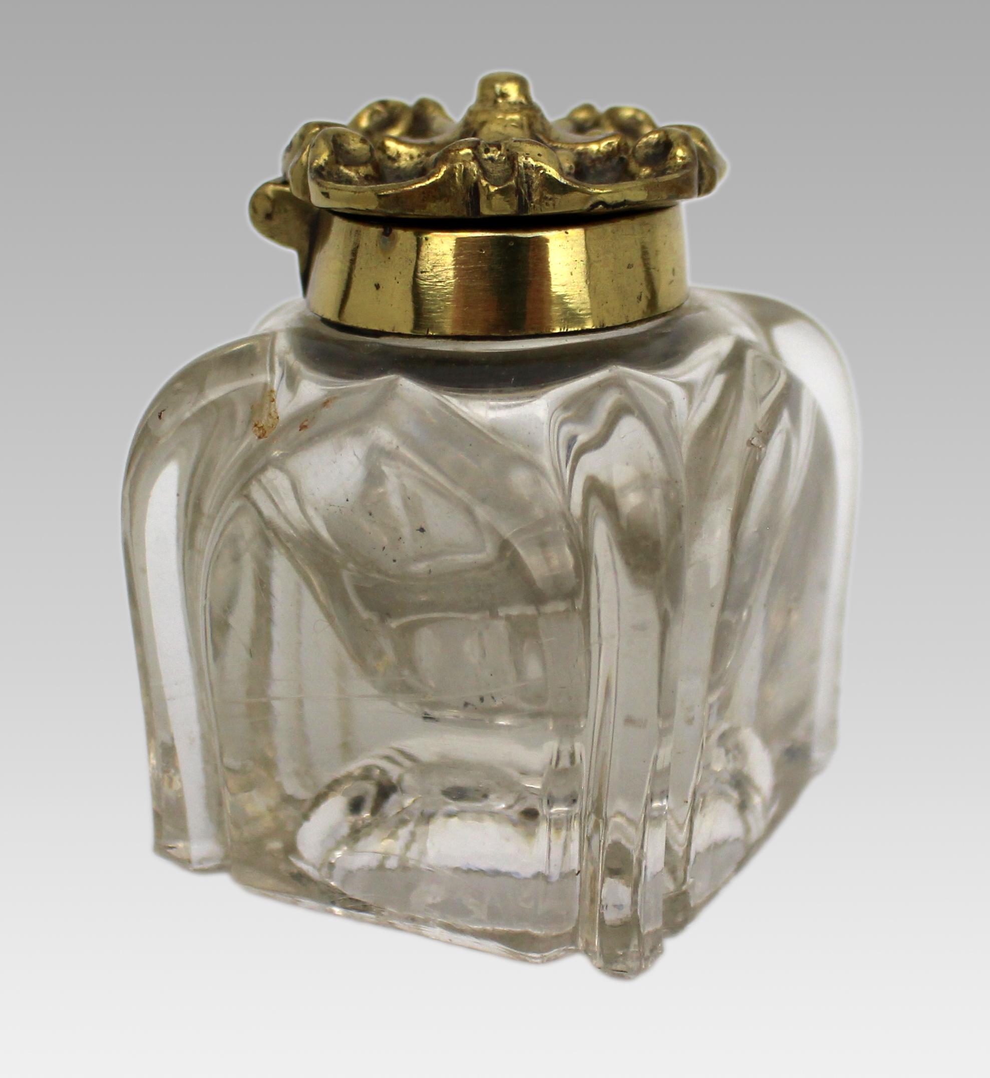Antique Cut Glass and Brass Crown-Top Inkwell, Early 20th Century (Britisch) im Angebot