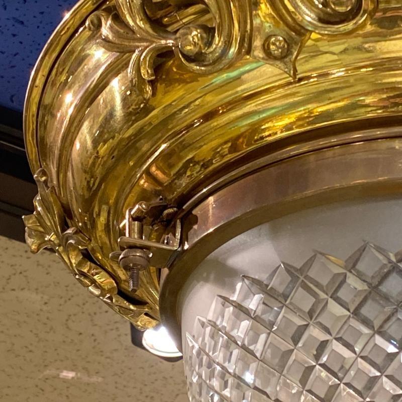 Antique Cut Glass and Gilt Brass Victorian Style Flush Ceiling Fixture In Good Condition For Sale In New York, NY