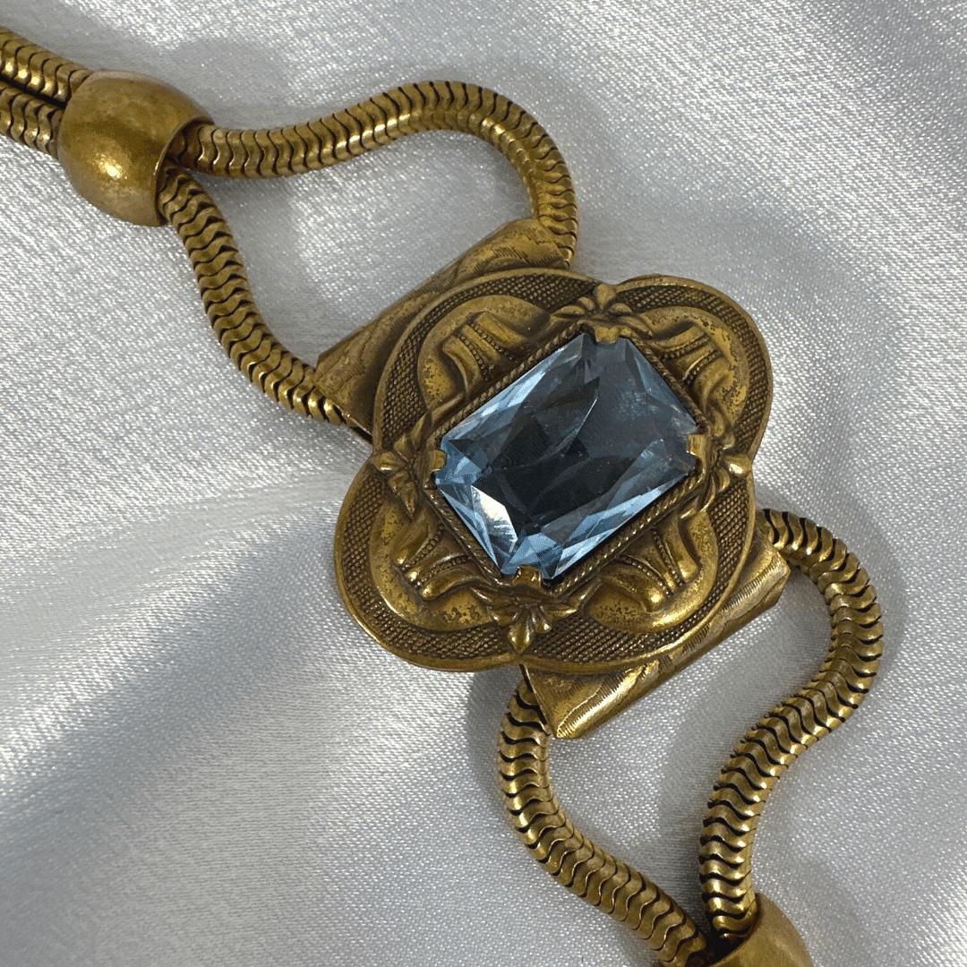 Art Déco Bracciale antico in bronzo con vetro tagliato - Bellezza d'epoca con vetro squisito in vendita