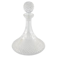 Decanter per navi in vetro tagliato antico