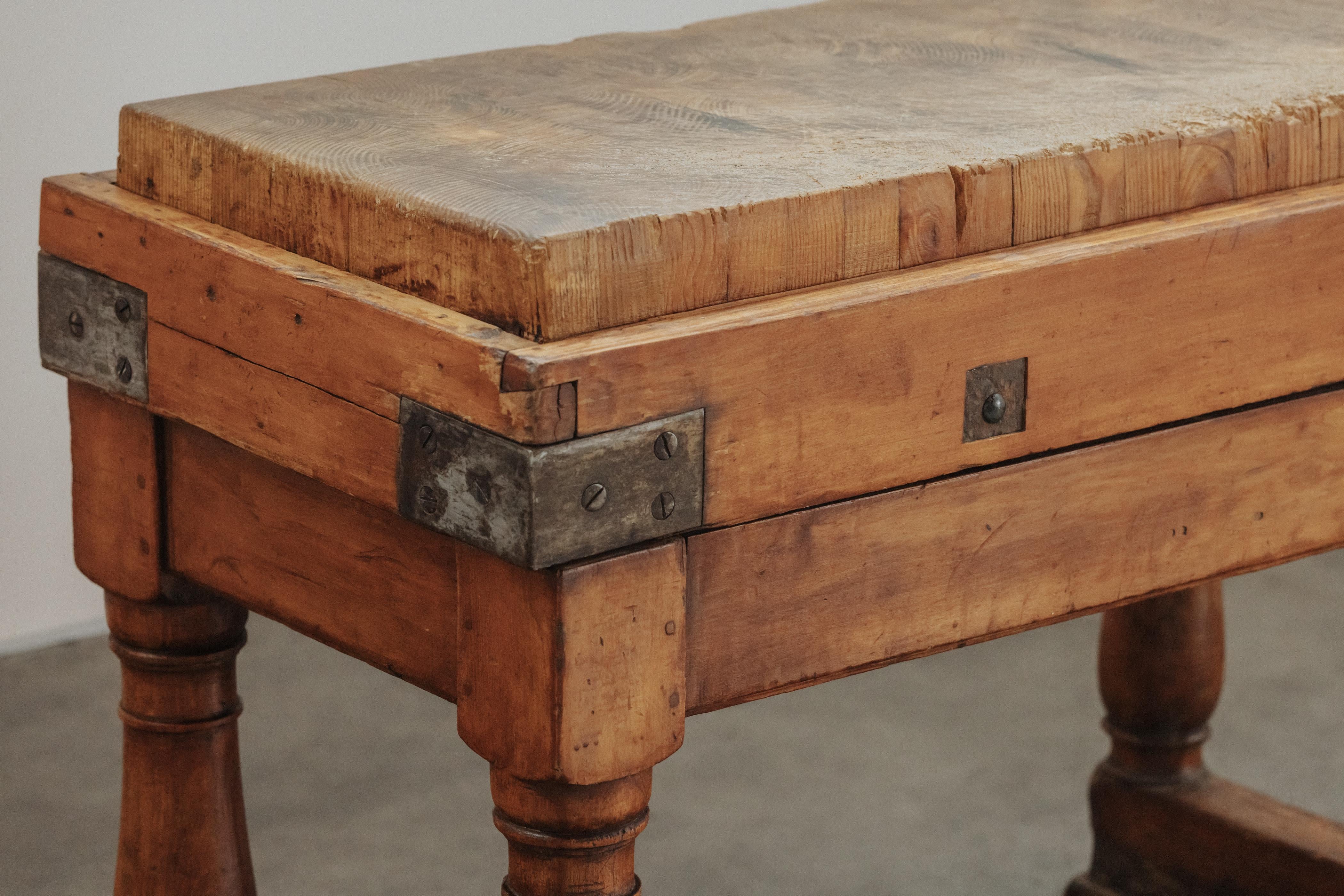 Antique Cutting Board Table From Switzerland, Circa 1920 For Sale 1