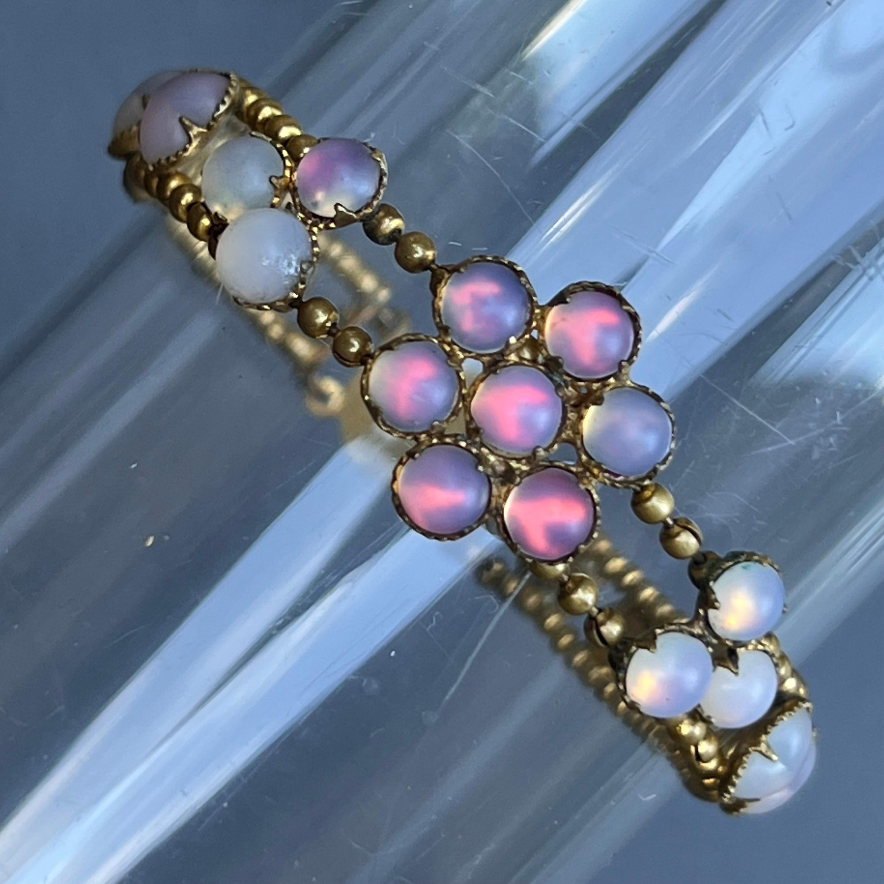 Antiguo brazalete checo de cristal de Bohemia Saphiret Eduardiano en venta