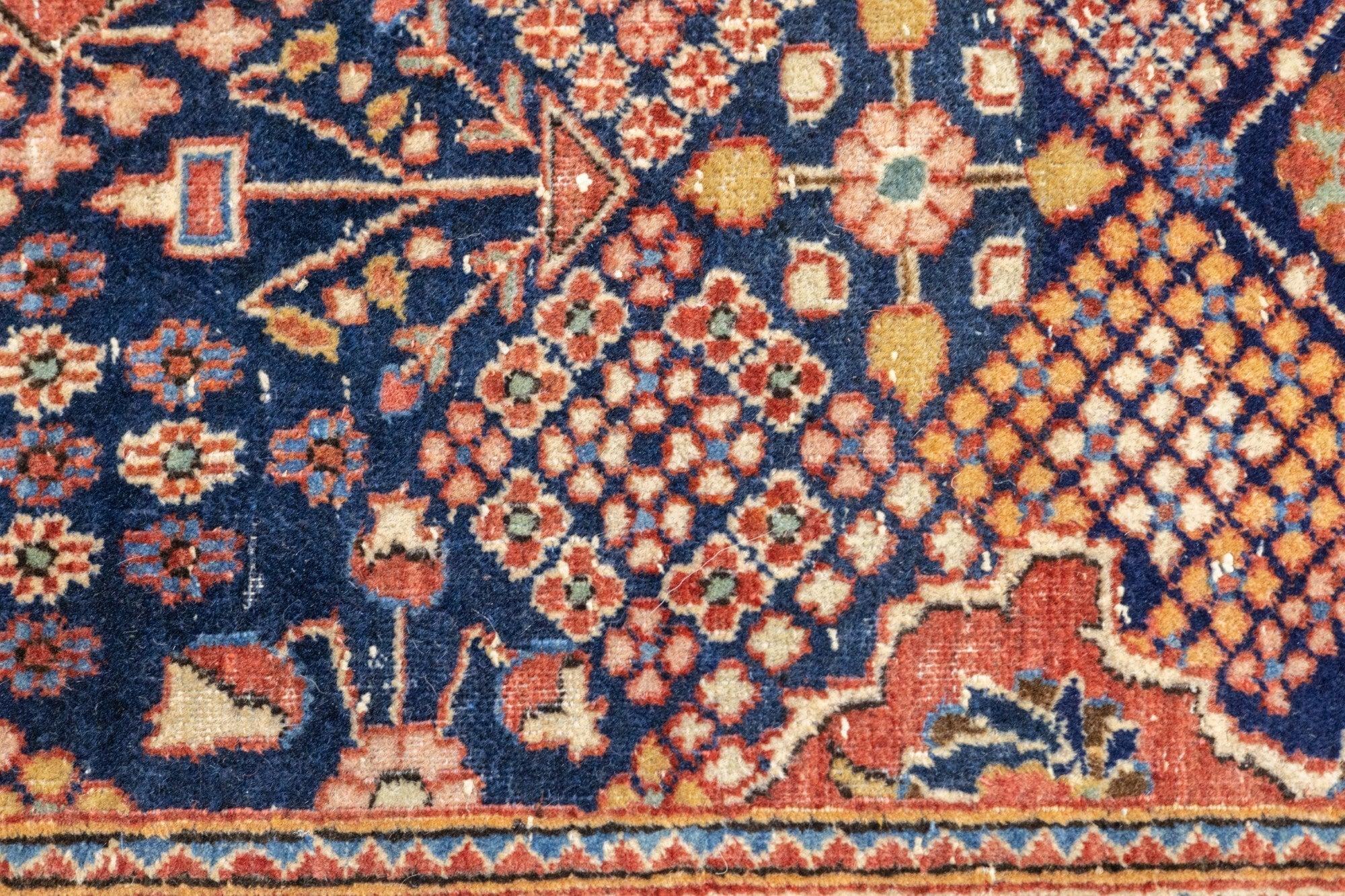 Tapis ancien Dabir Kashan 4'2'' x 6'5'' en vente 3